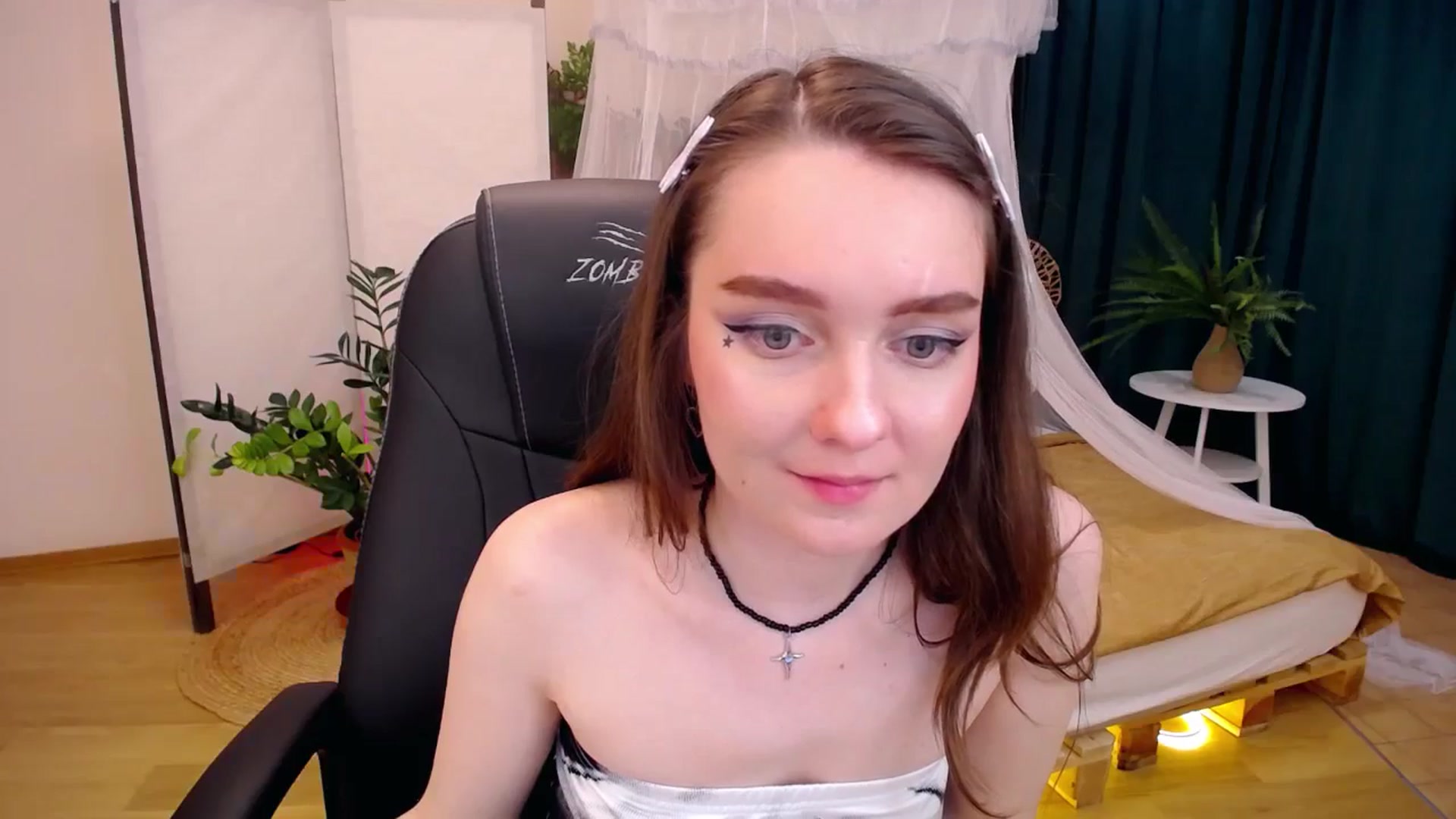 Gallery image thumbnail from Milim_Nava's myfreecams stream on, 08/18/2024, 18:52 image 14 of 20