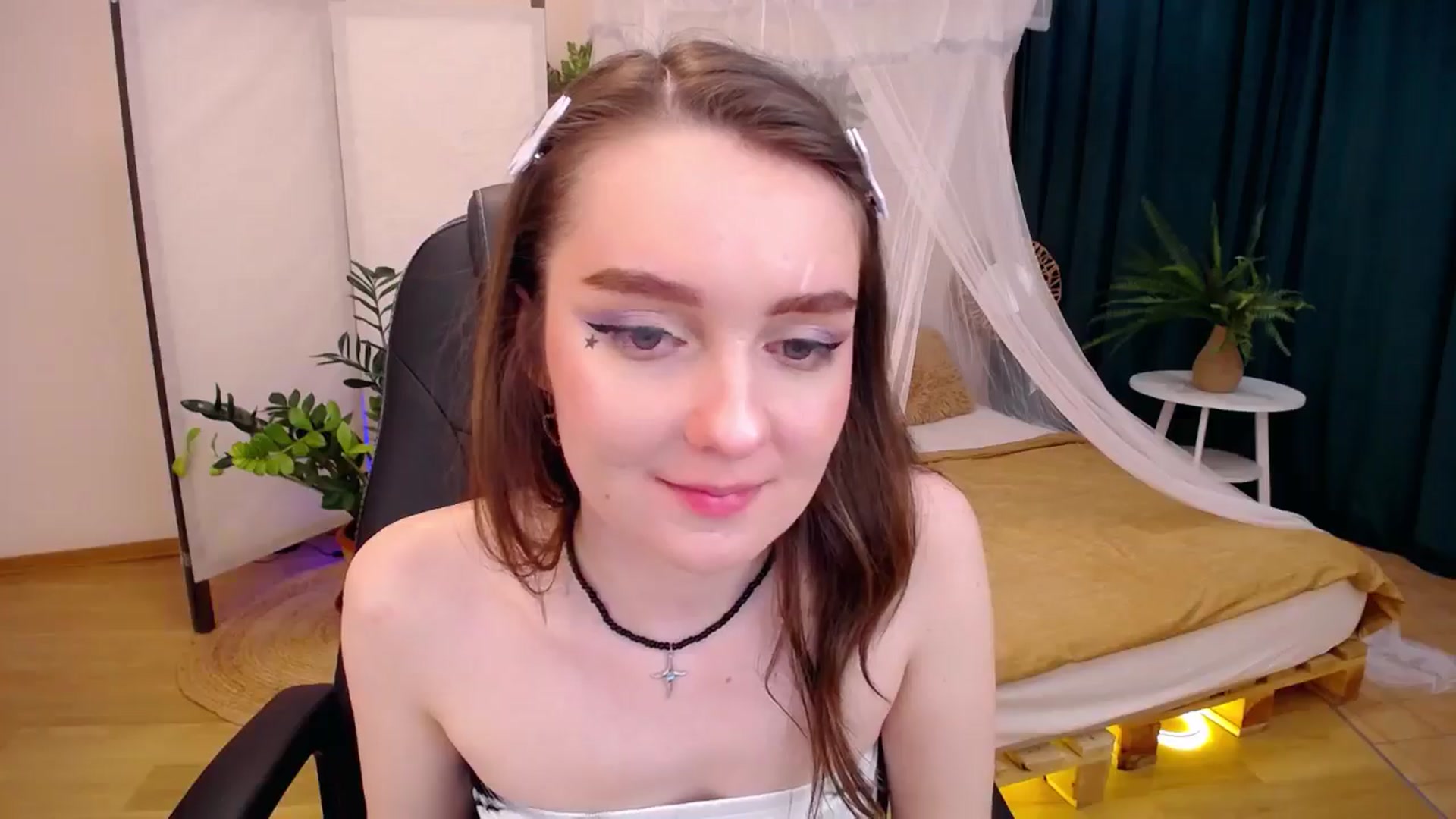 Gallery image thumbnail from Milim_Nava's myfreecams stream on, 08/18/2024, 18:52 image 16 of 20