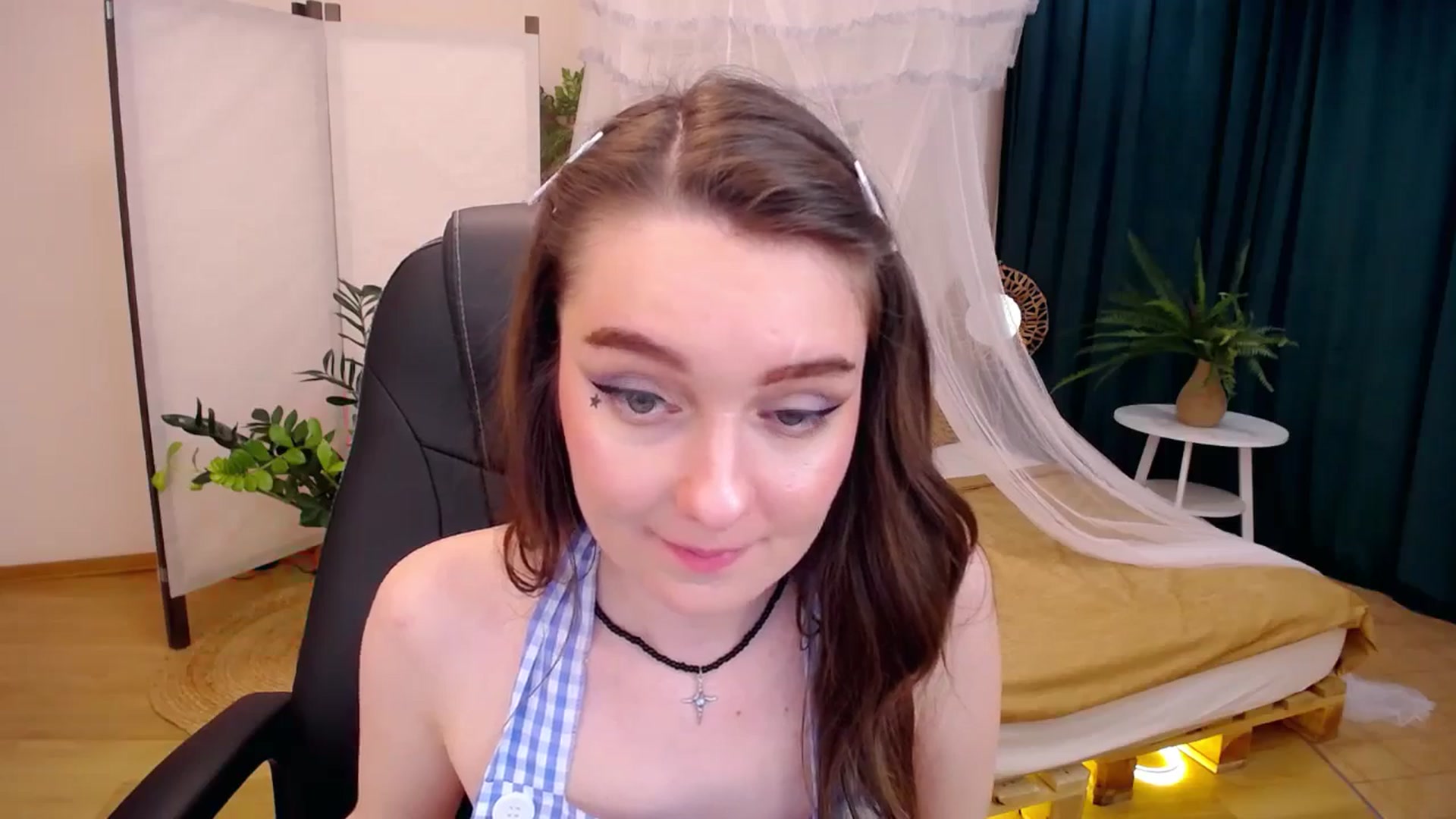 Gallery image thumbnail from Milim_Nava's myfreecams stream on, 08/18/2024, 23:47 image 14 of 20
