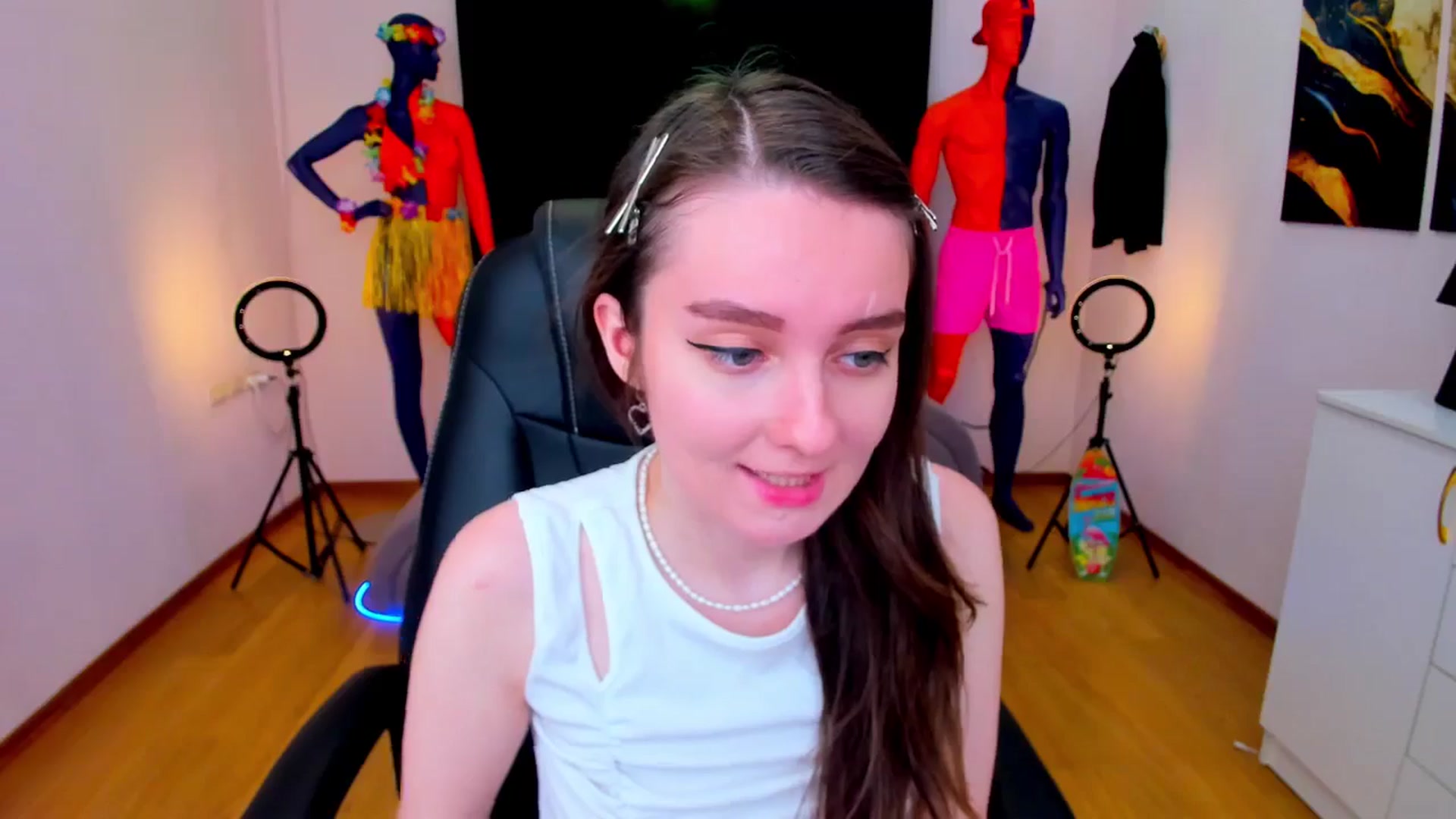 Gallery image thumbnail from Milim_Nava's myfreecams stream on, 08/20/2024, 10:46 image 8 of 20