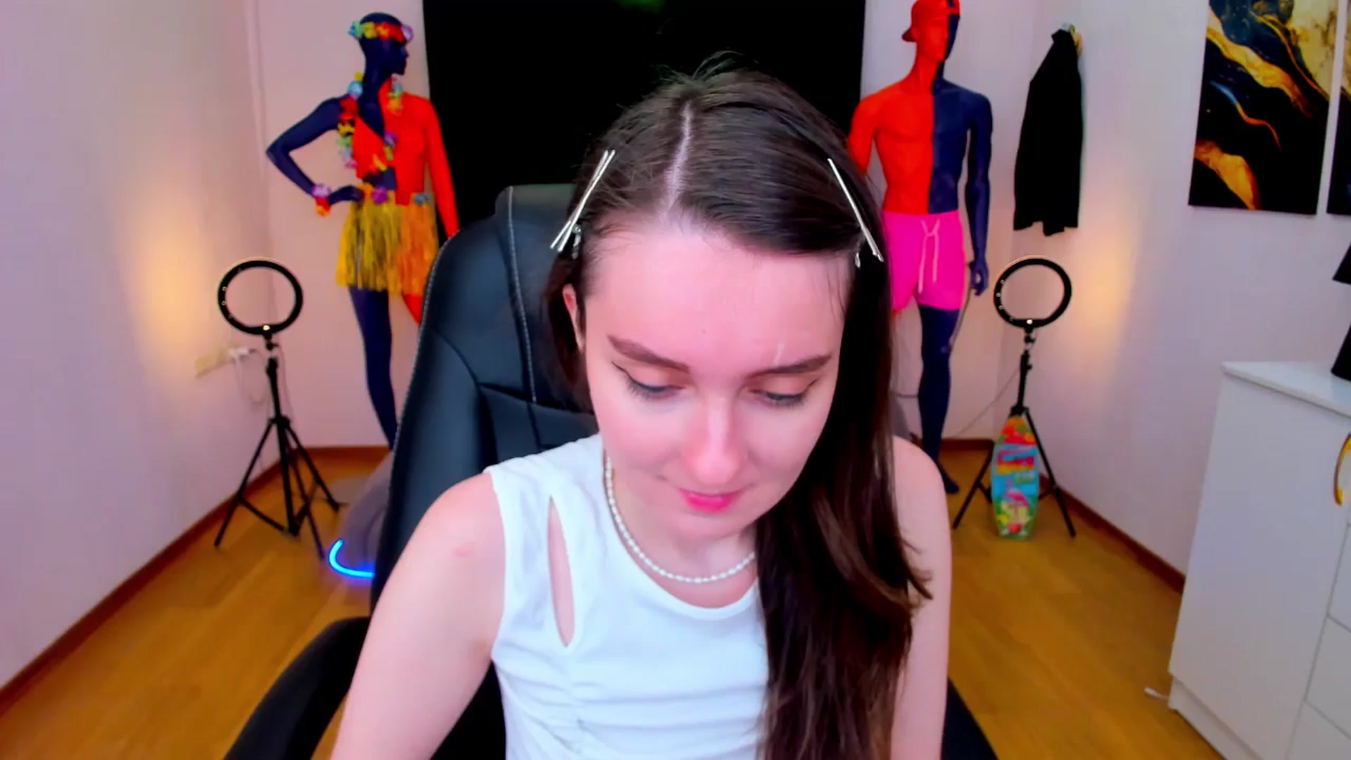 Gallery image thumbnail from Milim_Nava's myfreecams stream on, 08/20/2024, 10:46 image 9 of 20