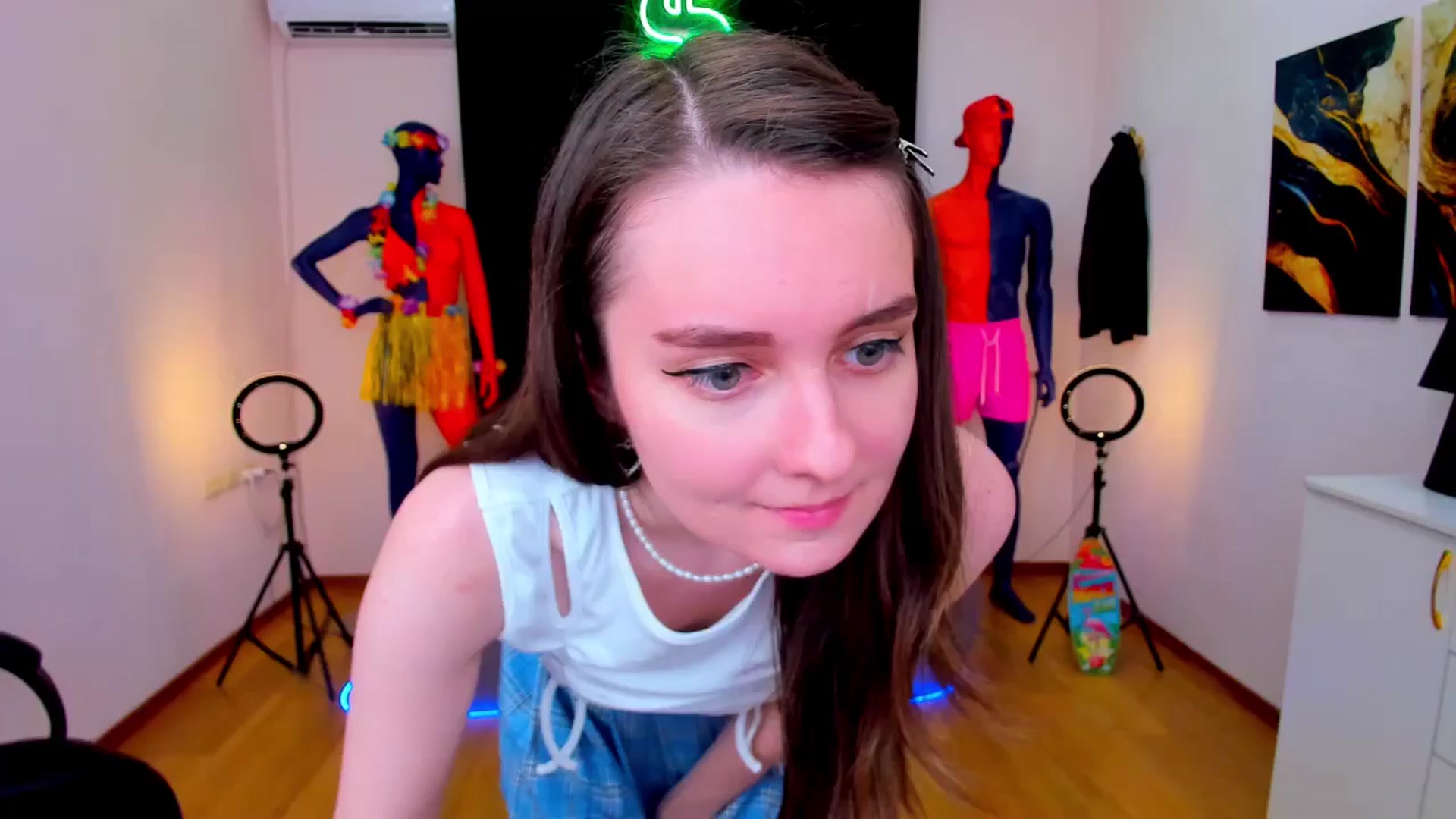 Gallery image thumbnail from Milim_Nava's myfreecams stream on, 08/20/2024, 16:46 image 8 of 20