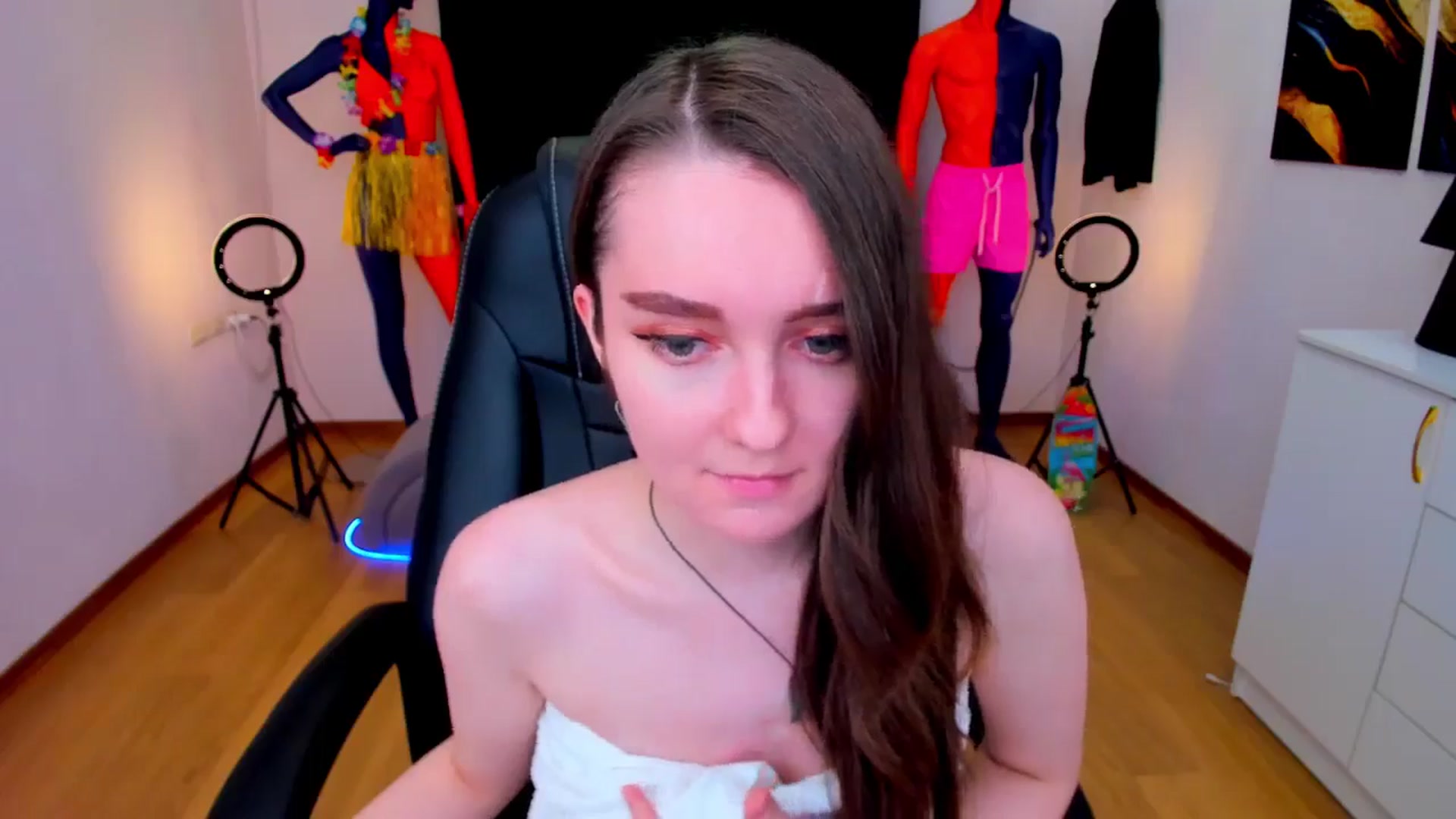 Gallery image thumbnail from Milim_Nava's myfreecams stream on, 08/21/2024, 13:49 image 10 of 20