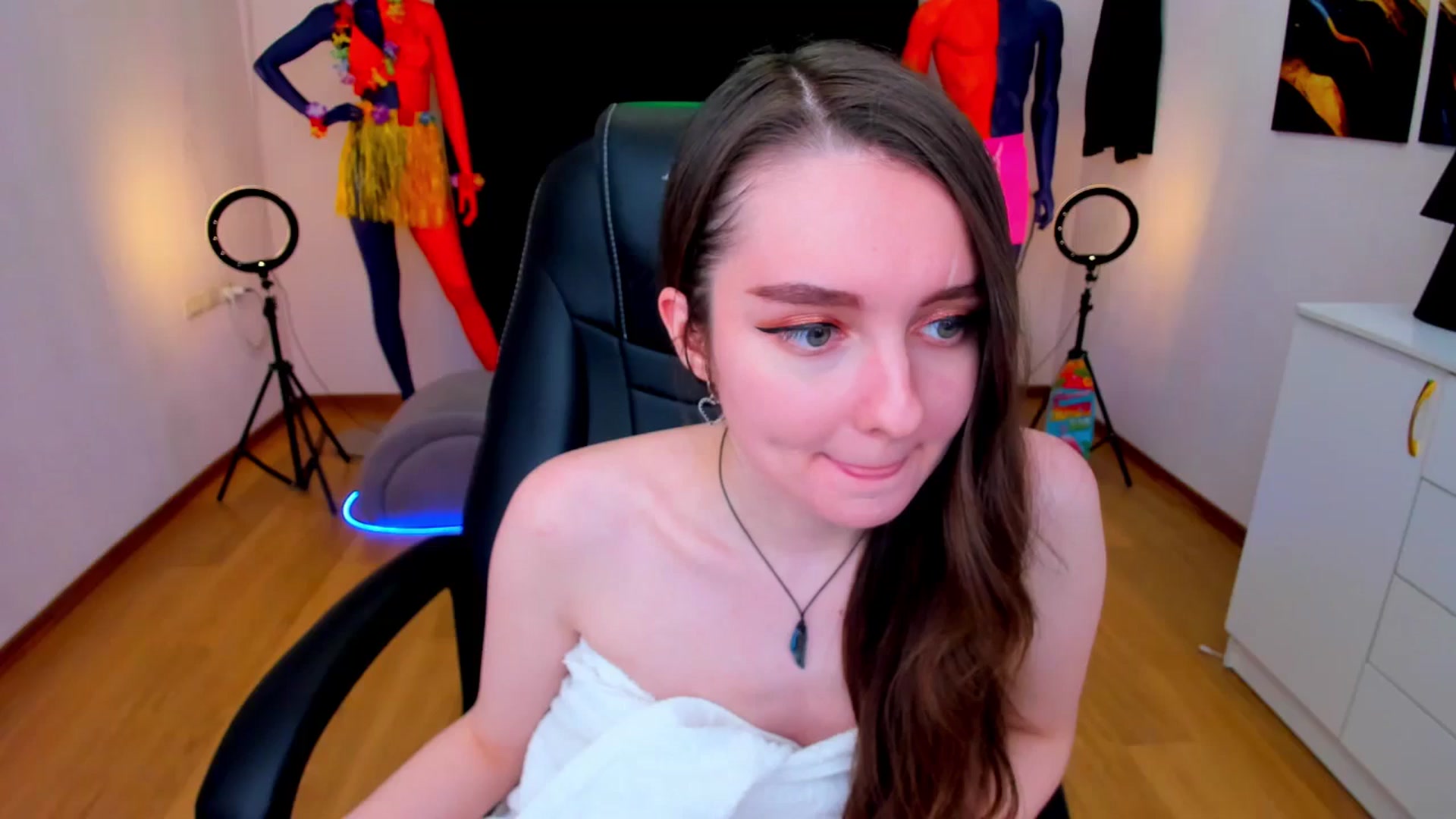 Gallery image thumbnail from Milim_Nava's myfreecams stream on, 08/21/2024, 13:49 image 1 of 20