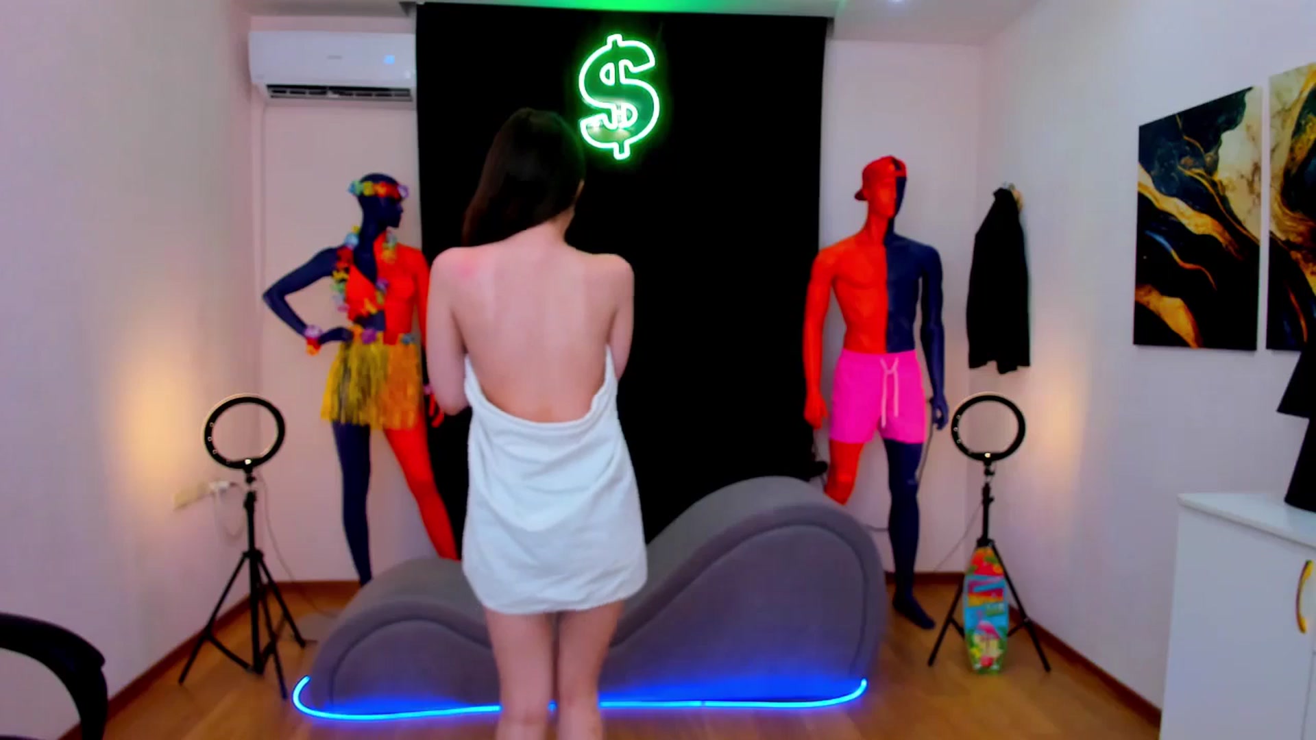 Gallery image thumbnail from Milim_Nava's myfreecams stream on, 08/21/2024, 13:49 image 17 of 20