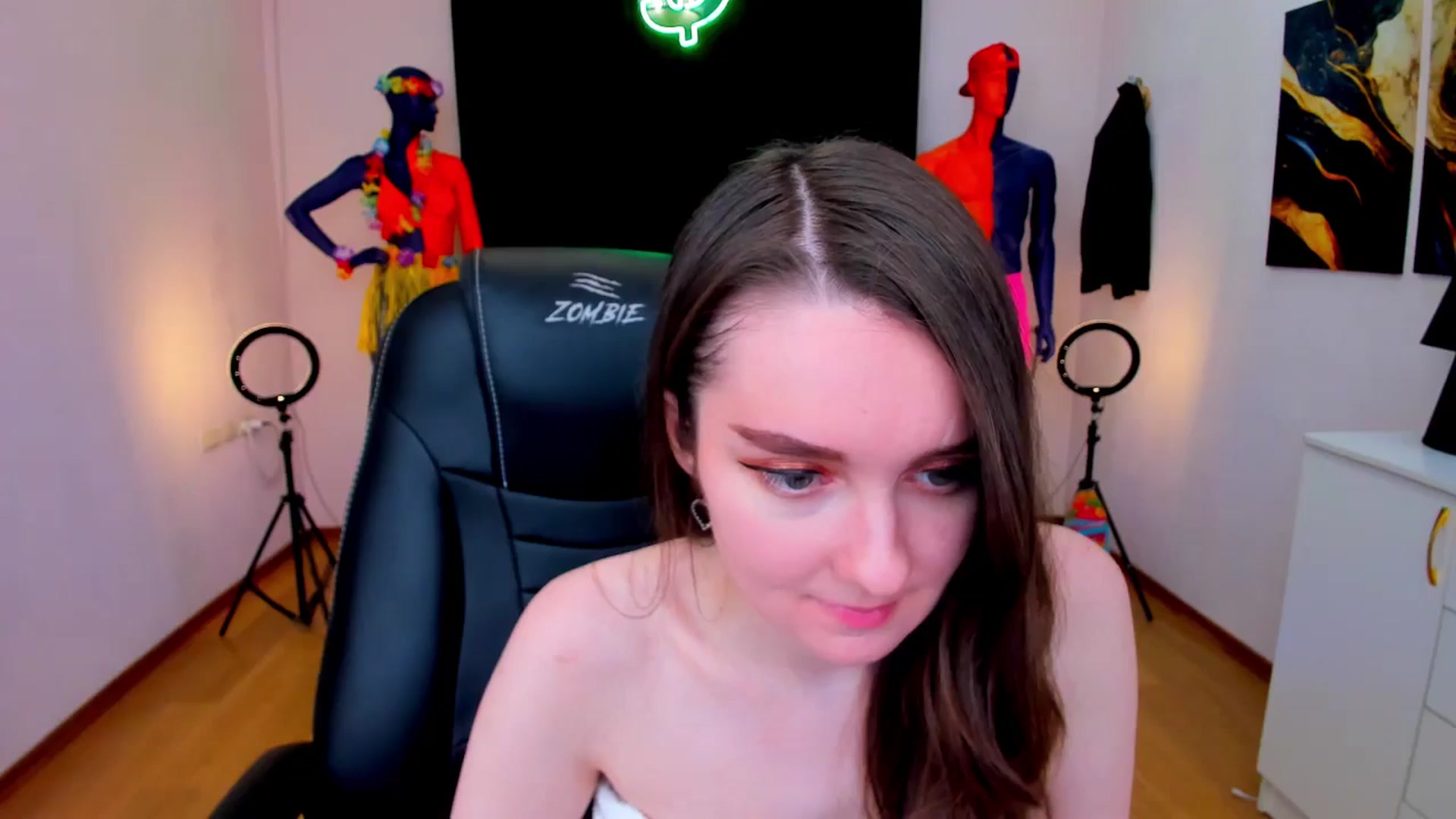 Gallery image thumbnail from Milim_Nava's myfreecams stream on, 08/21/2024, 14:04 image 12 of 20