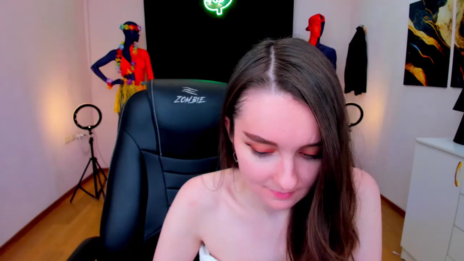 Gallery image thumbnail from Milim_Nava's myfreecams stream on, 08/21/2024, 14:04 image 9 of 20