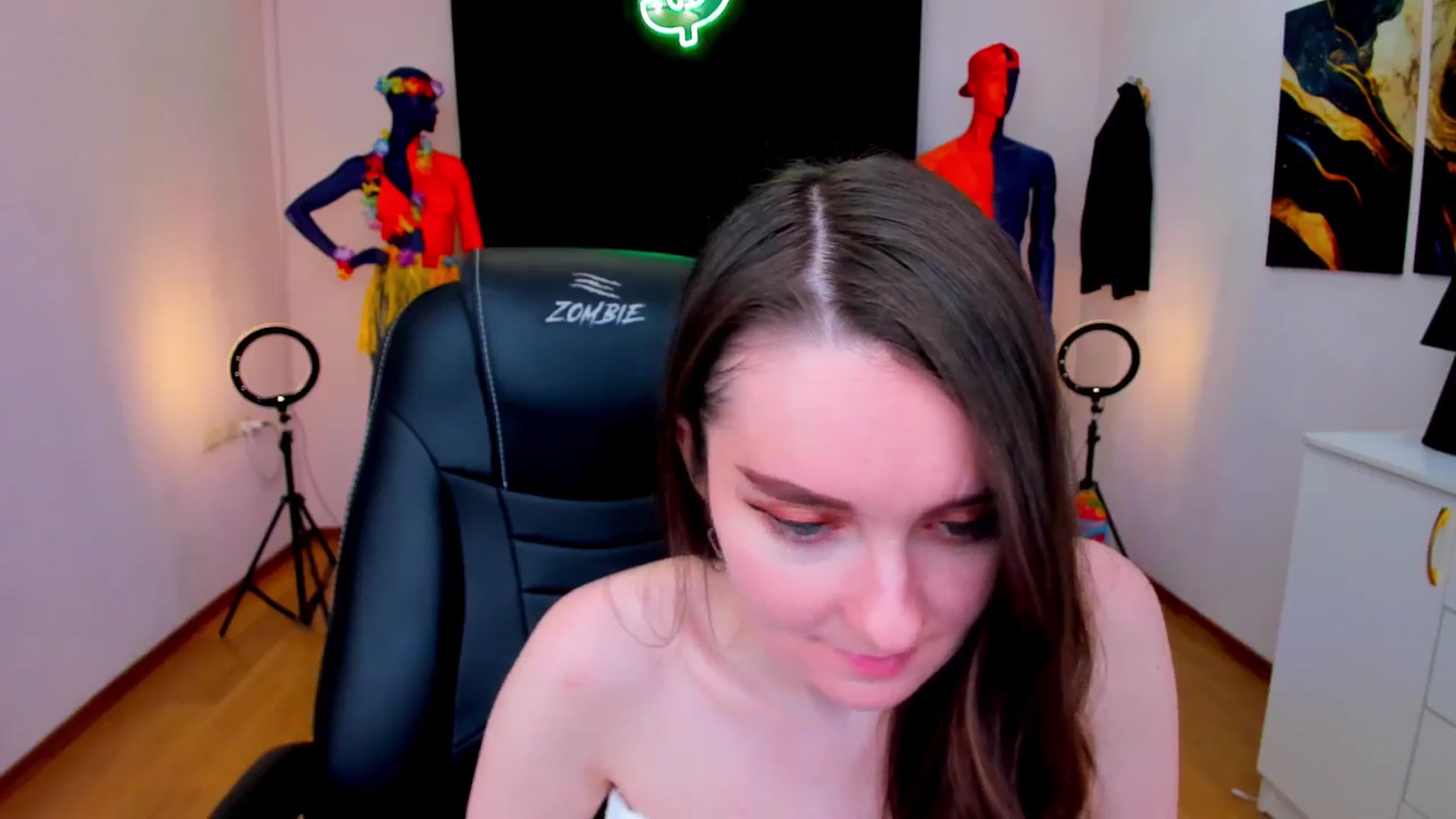 Gallery image thumbnail from Milim_Nava's myfreecams stream on, 08/21/2024, 14:04 image 11 of 20