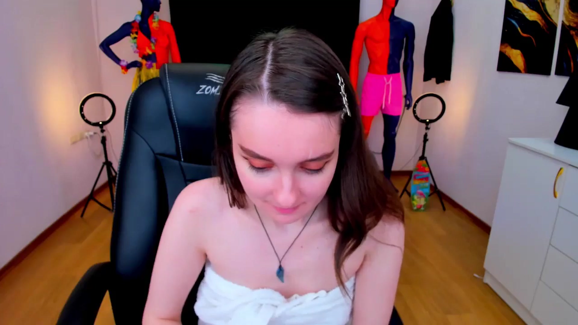 Gallery image thumbnail from Milim_Nava's myfreecams stream on, 08/21/2024, 16:04 image 16 of 20