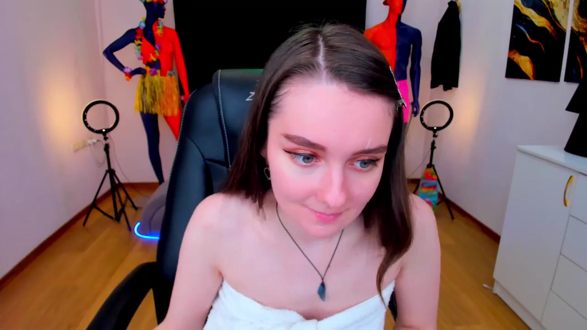 Gallery image thumbnail from Milim_Nava's myfreecams stream on, 08/21/2024, 16:04 image 10 of 20