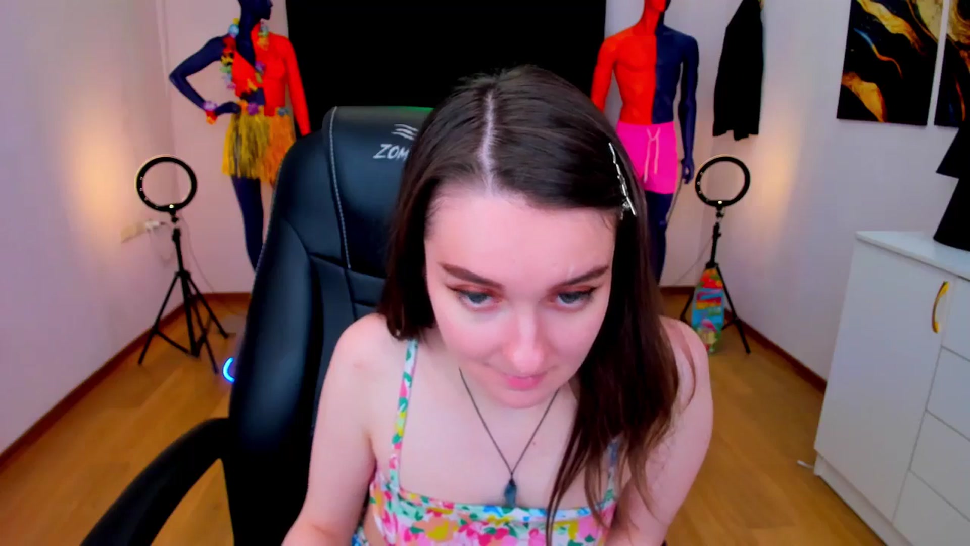 Gallery image thumbnail from Milim_Nava's myfreecams stream on, 08/21/2024, 16:46 image 16 of 20