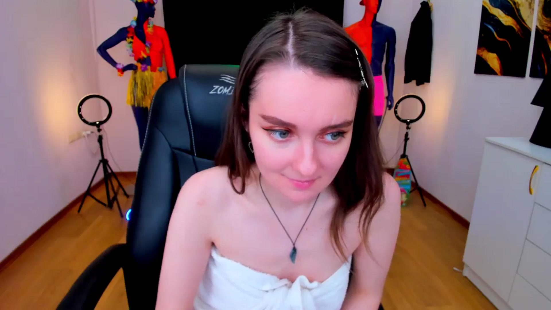 Gallery image thumbnail from Milim_Nava's myfreecams stream on, 08/21/2024, 16:46 image 6 of 20