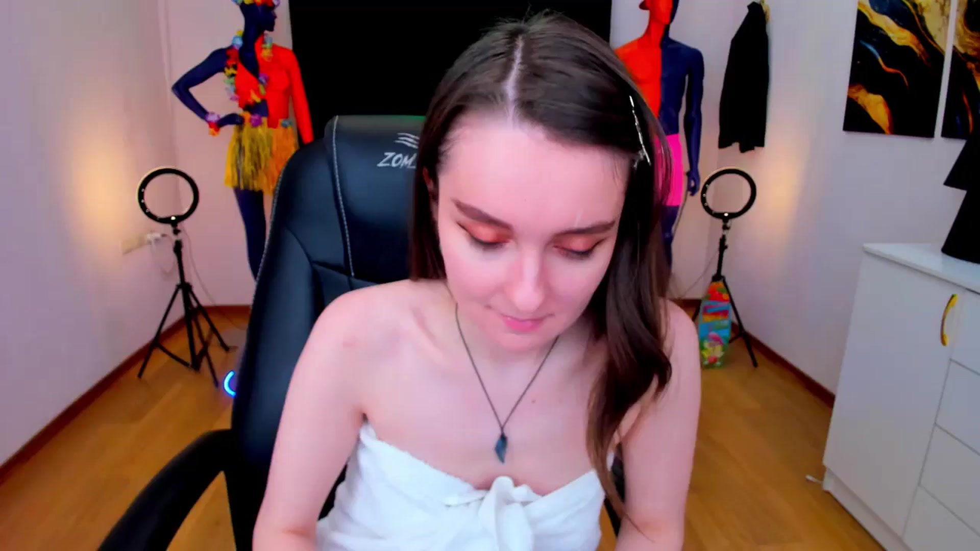 Gallery image thumbnail from Milim_Nava's myfreecams stream on, 08/21/2024, 16:46 image 5 of 20