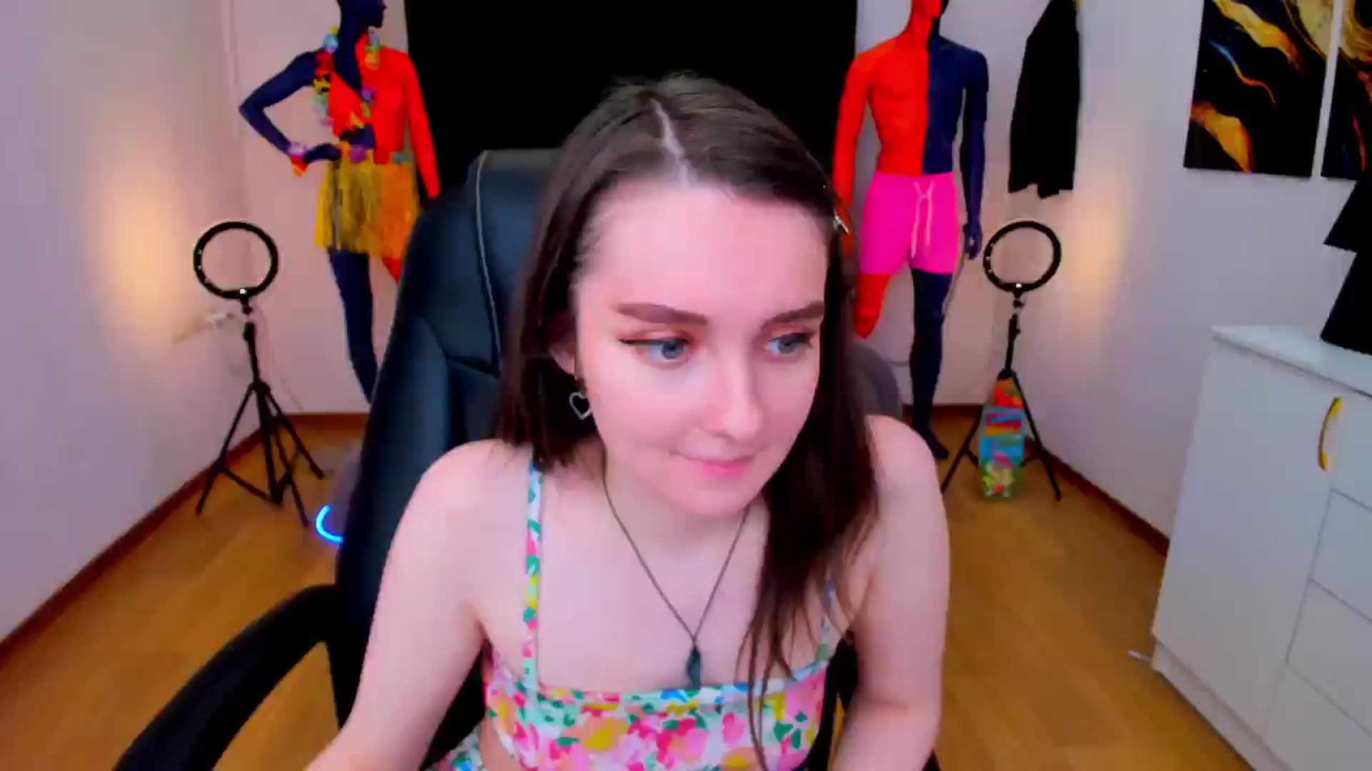 Gallery image thumbnail from Milim_Nava's myfreecams stream on, 08/21/2024, 16:46 image 15 of 20