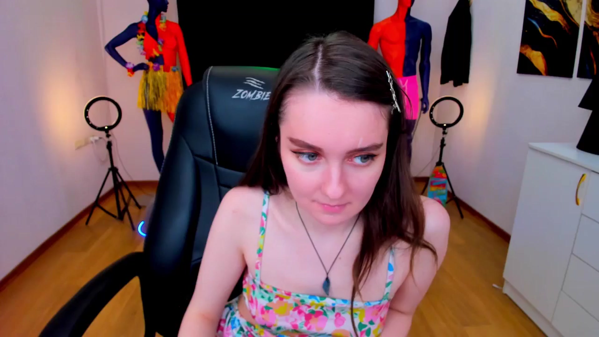 Gallery image thumbnail from Milim_Nava's myfreecams stream on, 08/21/2024, 16:46 image 11 of 20