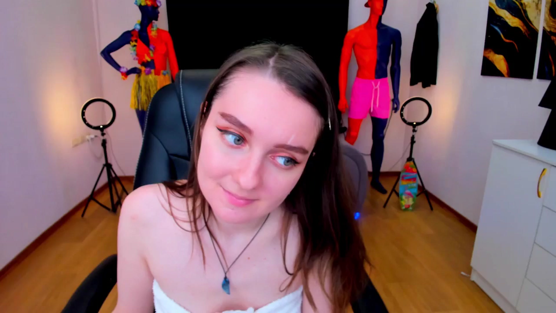 Gallery image thumbnail from Milim_Nava's myfreecams stream on, 08/21/2024, 16:46 image 3 of 20