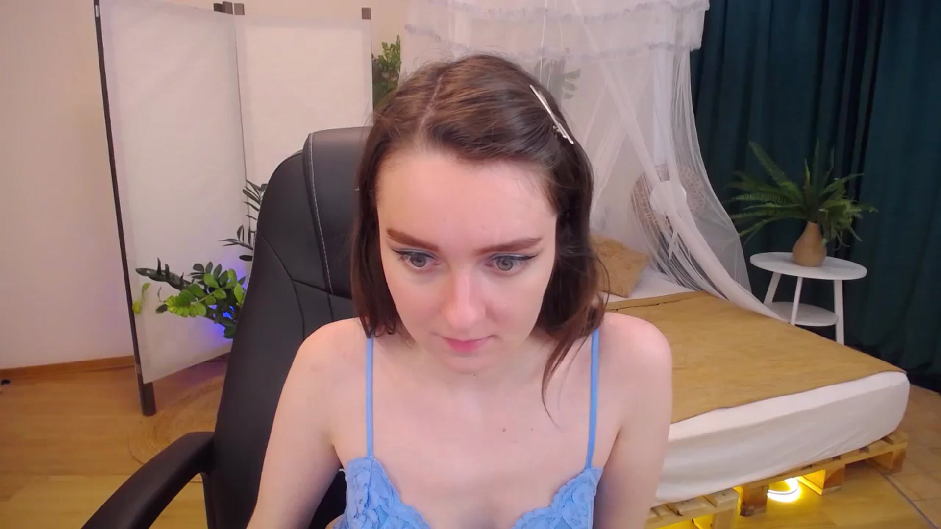 Gallery image thumbnail from Milim_Nava's myfreecams stream on, 08/22/2024, 09:58 image 15 of 20