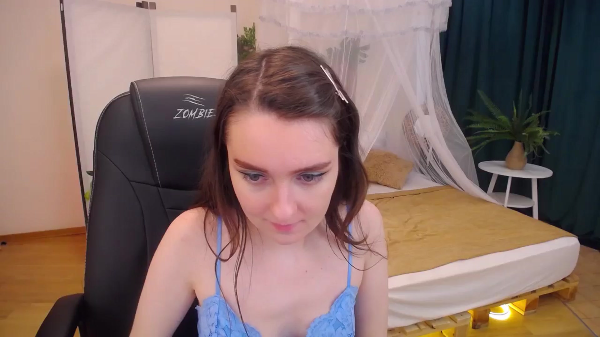 Gallery image thumbnail from Milim_Nava's myfreecams stream on, 08/22/2024, 09:58 image 10 of 20