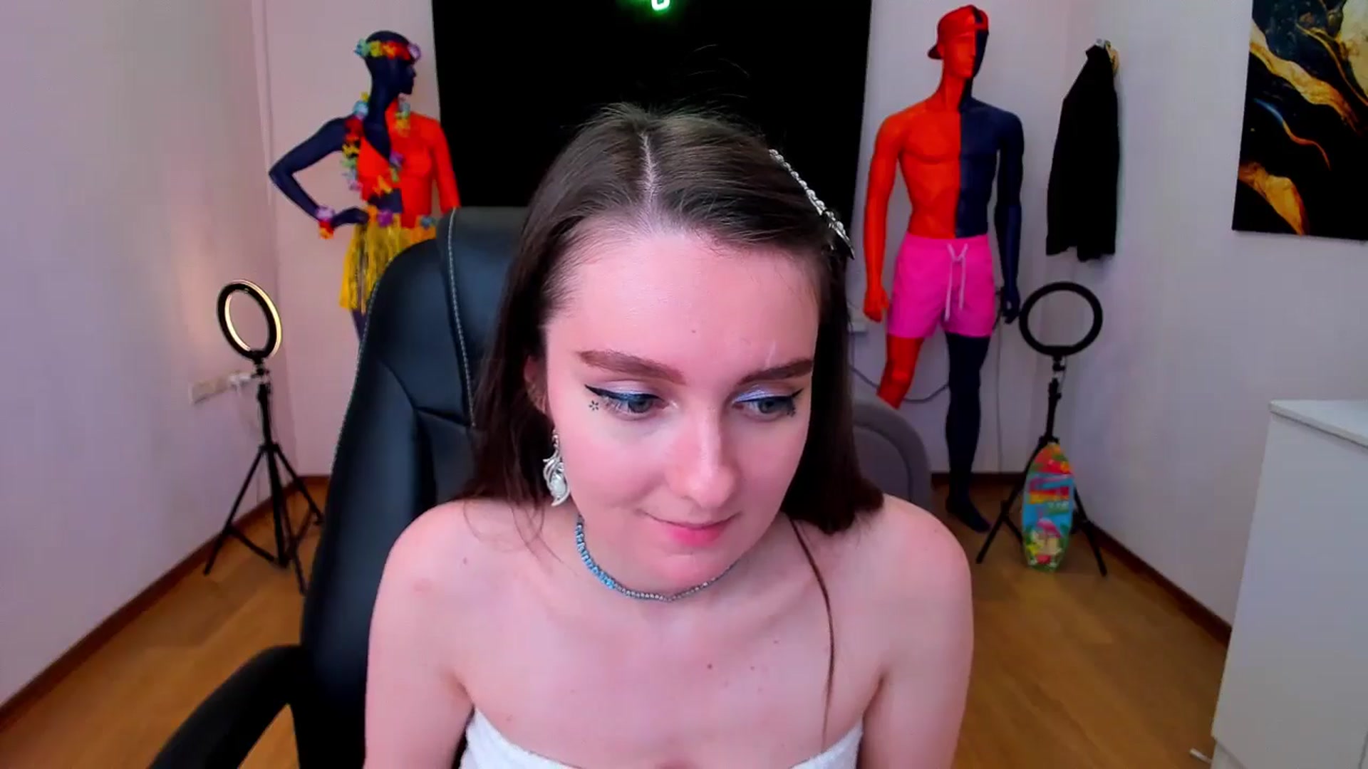 Gallery image thumbnail from Milim_Nava's myfreecams stream on, 08/23/2024, 09:27 image 8 of 20