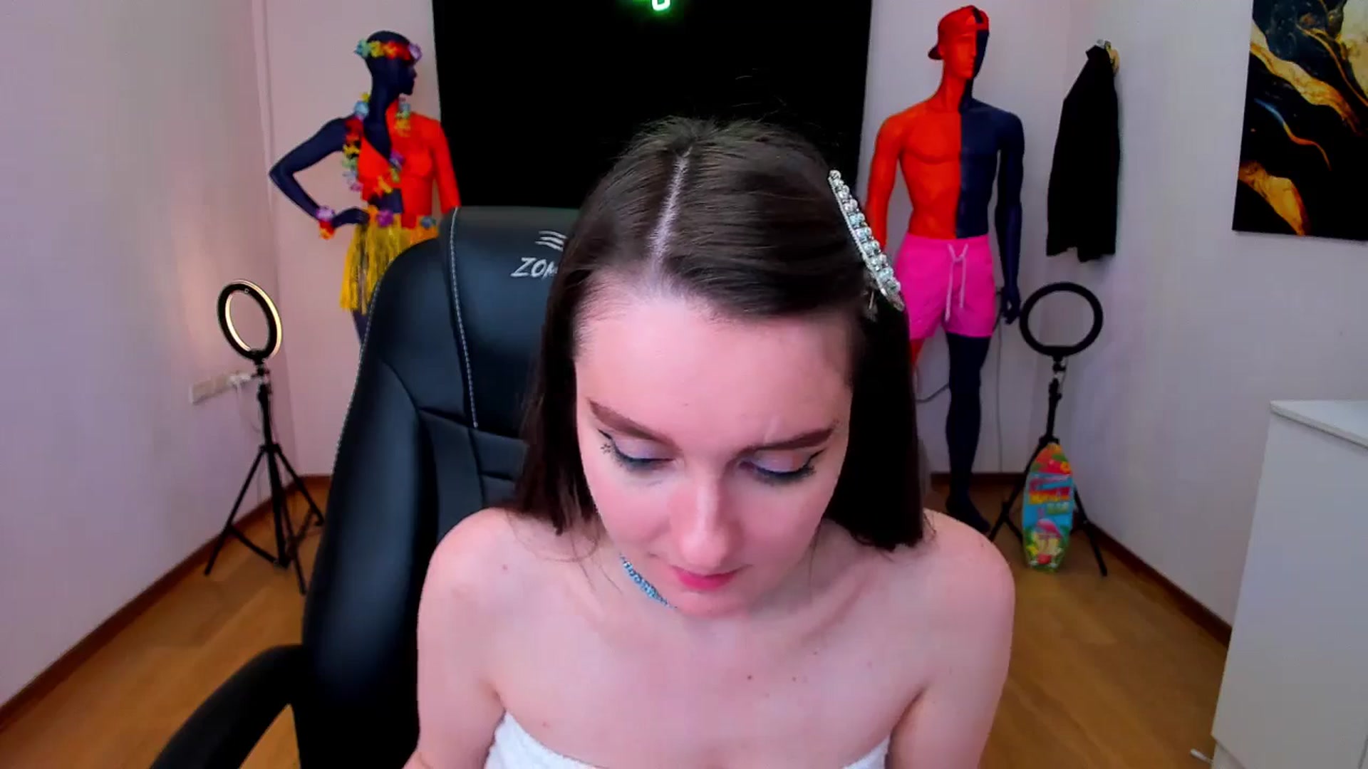 Gallery image thumbnail from Milim_Nava's myfreecams stream on, 08/23/2024, 09:27 image 9 of 20