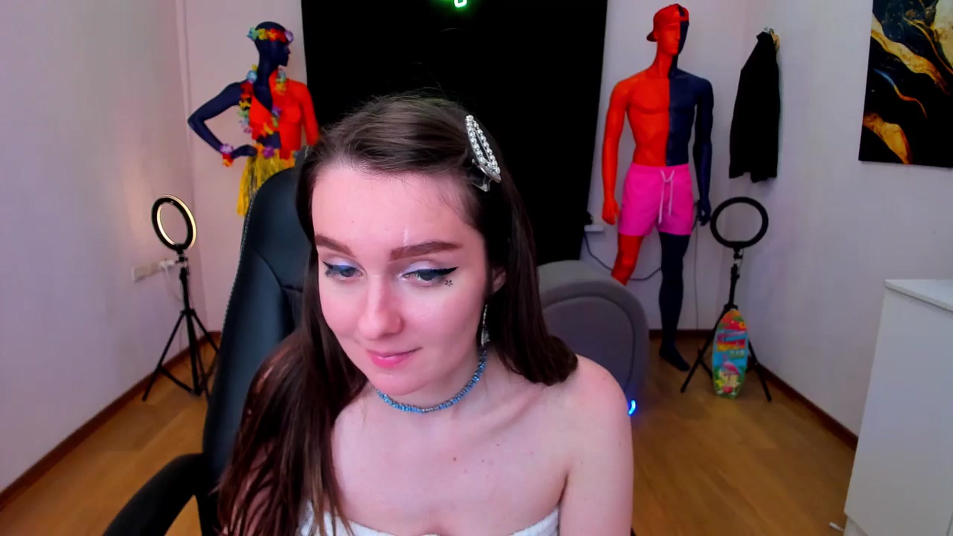 Gallery image thumbnail from Milim_Nava's myfreecams stream on, 08/23/2024, 09:27 image 11 of 20