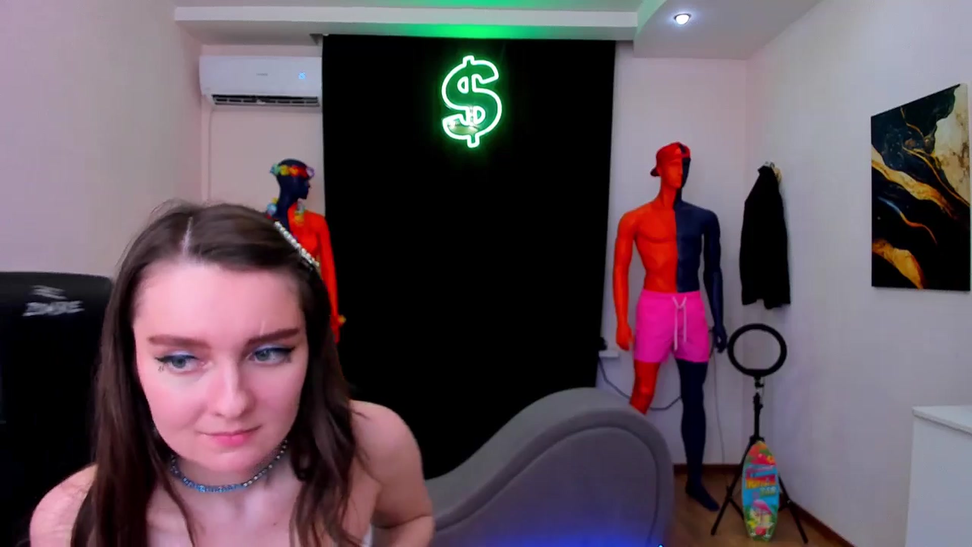 Gallery image thumbnail from Milim_Nava's myfreecams stream on, 08/23/2024, 09:27 image 17 of 20