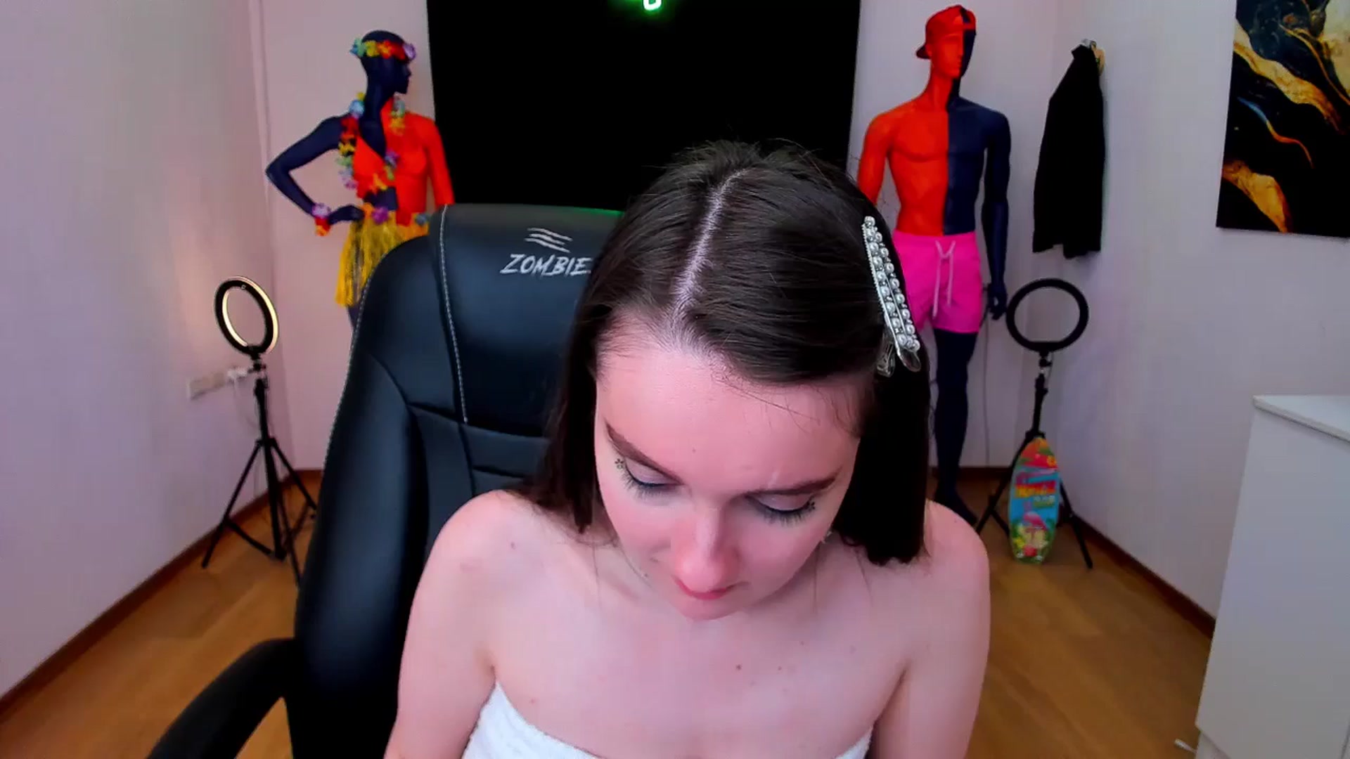 Gallery image thumbnail from Milim_Nava's myfreecams stream on, 08/23/2024, 09:27 image 10 of 20