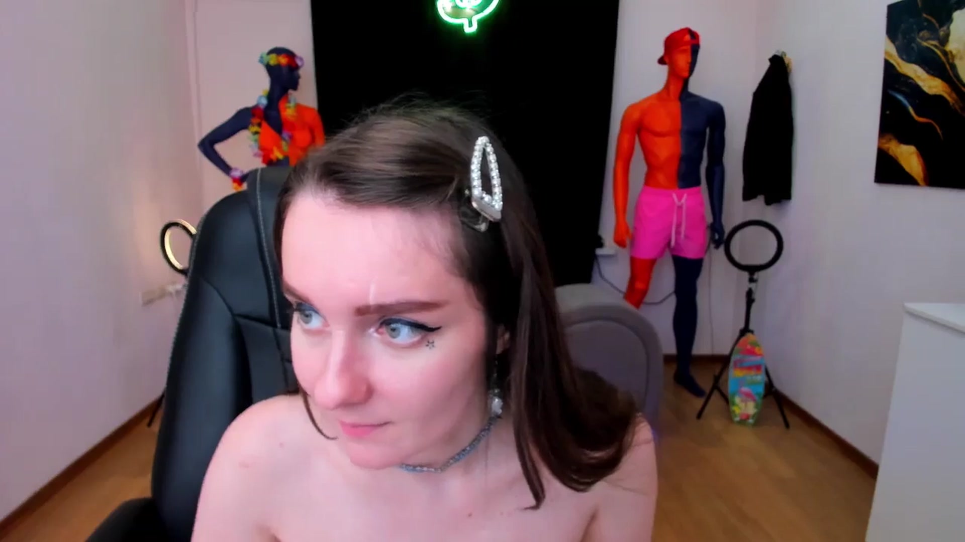 Gallery image thumbnail from Milim_Nava's myfreecams stream on, 08/23/2024, 09:50 image 5 of 20