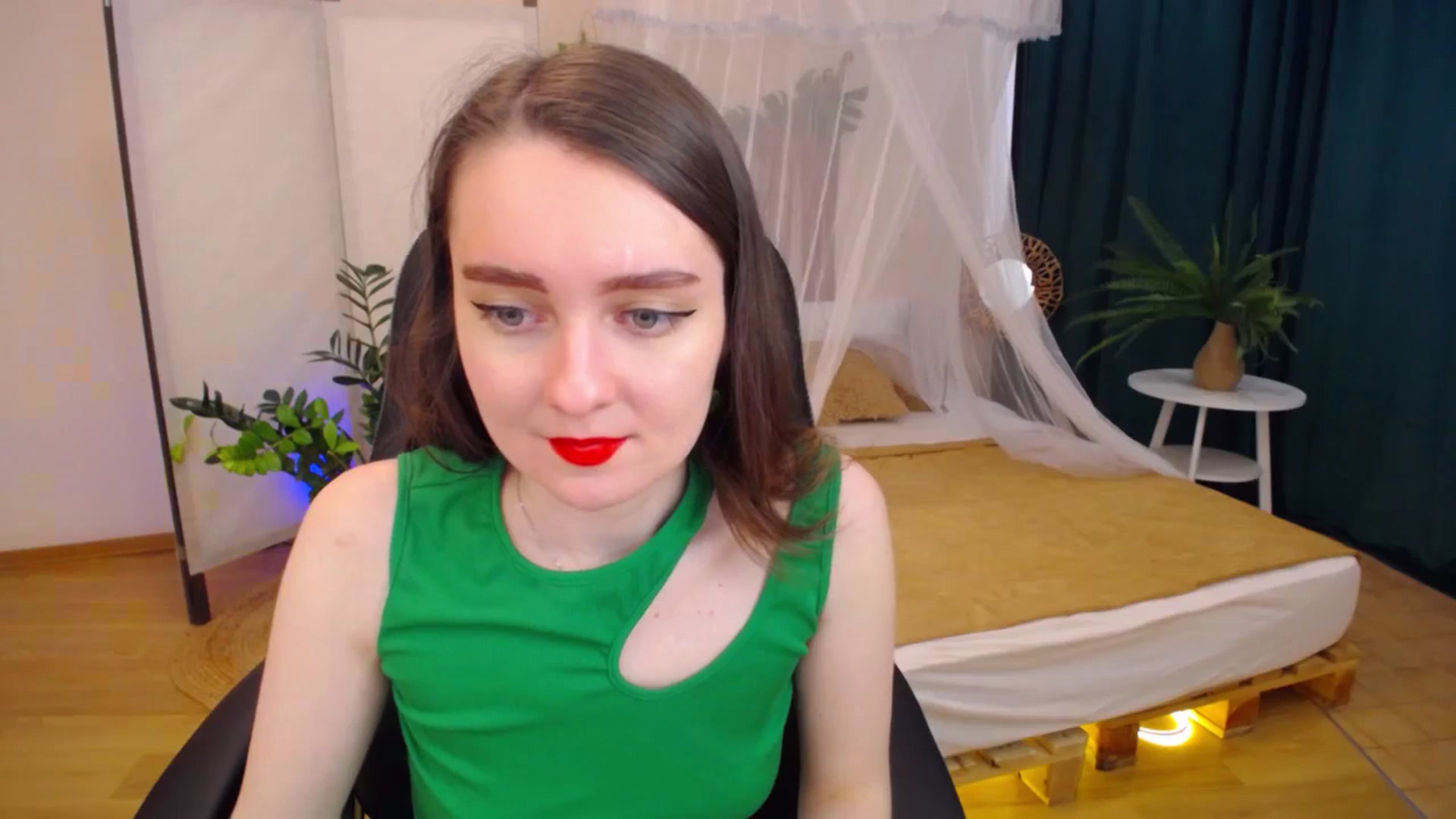 Gallery image thumbnail from Milim_Nava's myfreecams stream on, 08/27/2024, 11:01 image 14 of 20