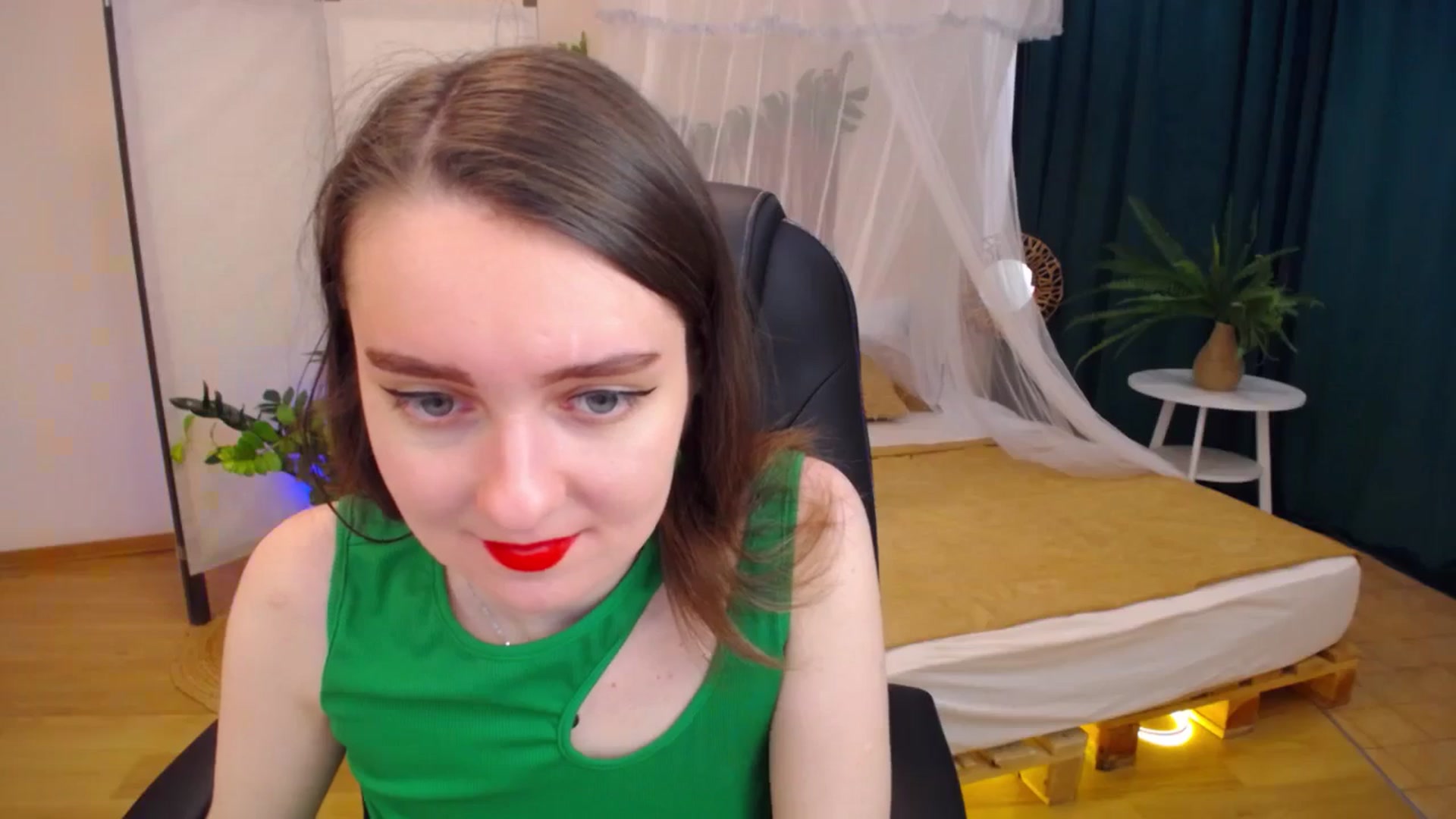 Gallery image thumbnail from Milim_Nava's myfreecams stream on, 08/27/2024, 11:01 image 15 of 20