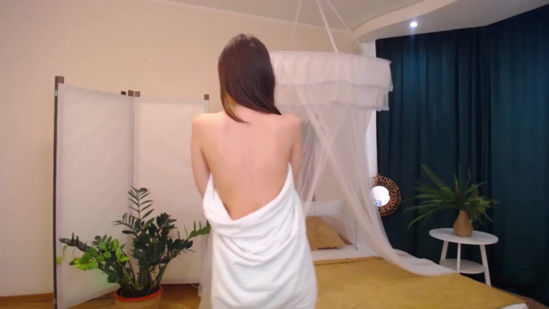 Gallery image thumbnail from Milim_Nava's myfreecams stream on, 08/27/2024, 15:37 image 7 of 20