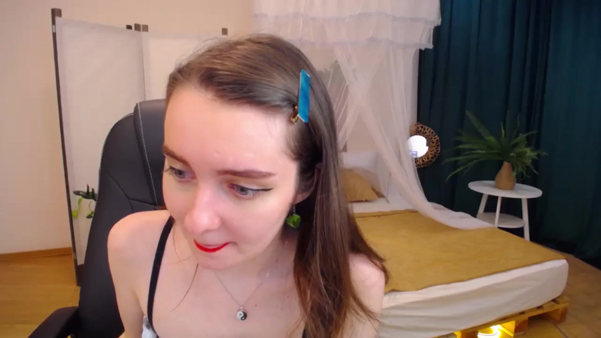 Gallery image thumbnail from Milim_Nava's myfreecams stream on, 08/27/2024, 15:37 image 14 of 20
