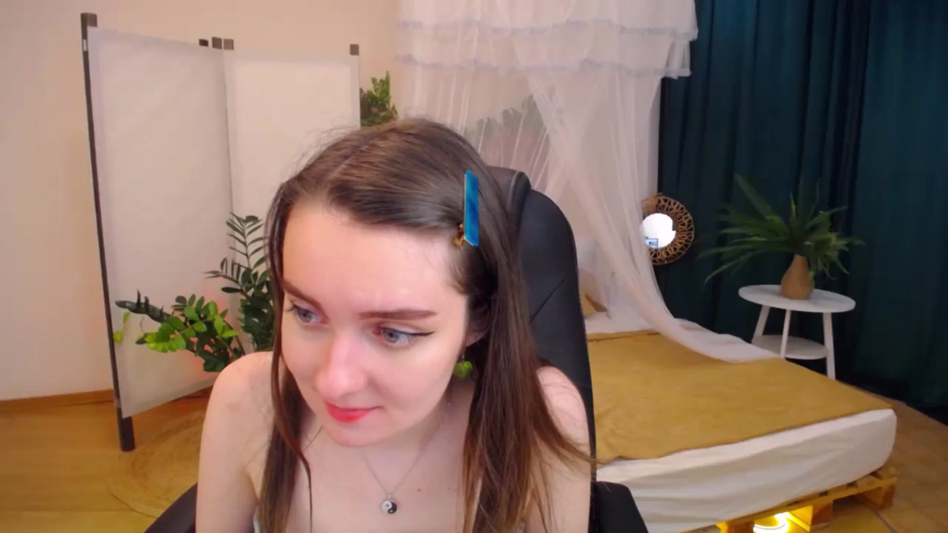 Gallery image thumbnail from Milim_Nava's myfreecams stream on, 08/27/2024, 15:37 image 15 of 20