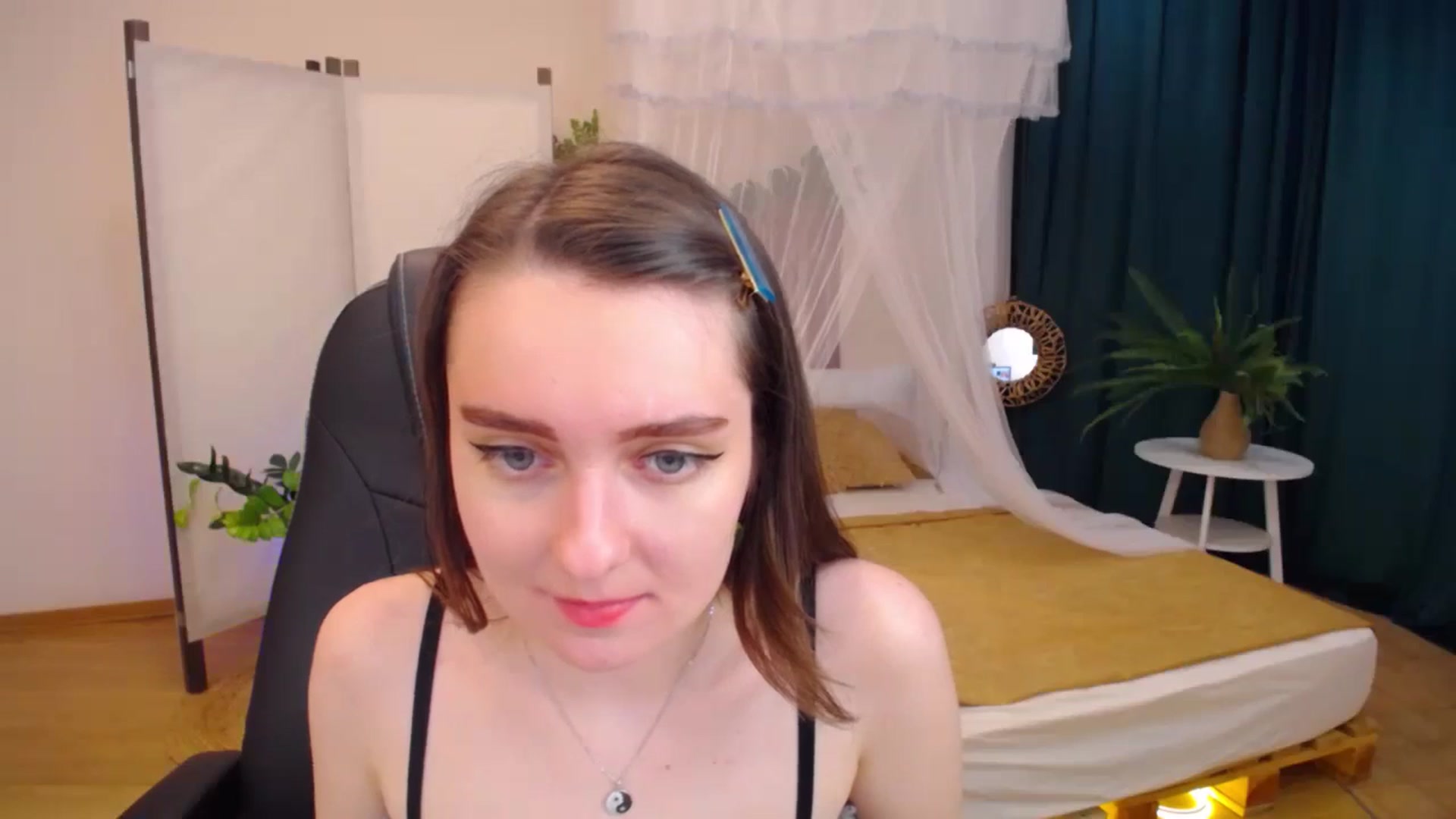 Gallery image thumbnail from Milim_Nava's myfreecams stream on, 08/27/2024, 15:37 image 16 of 20