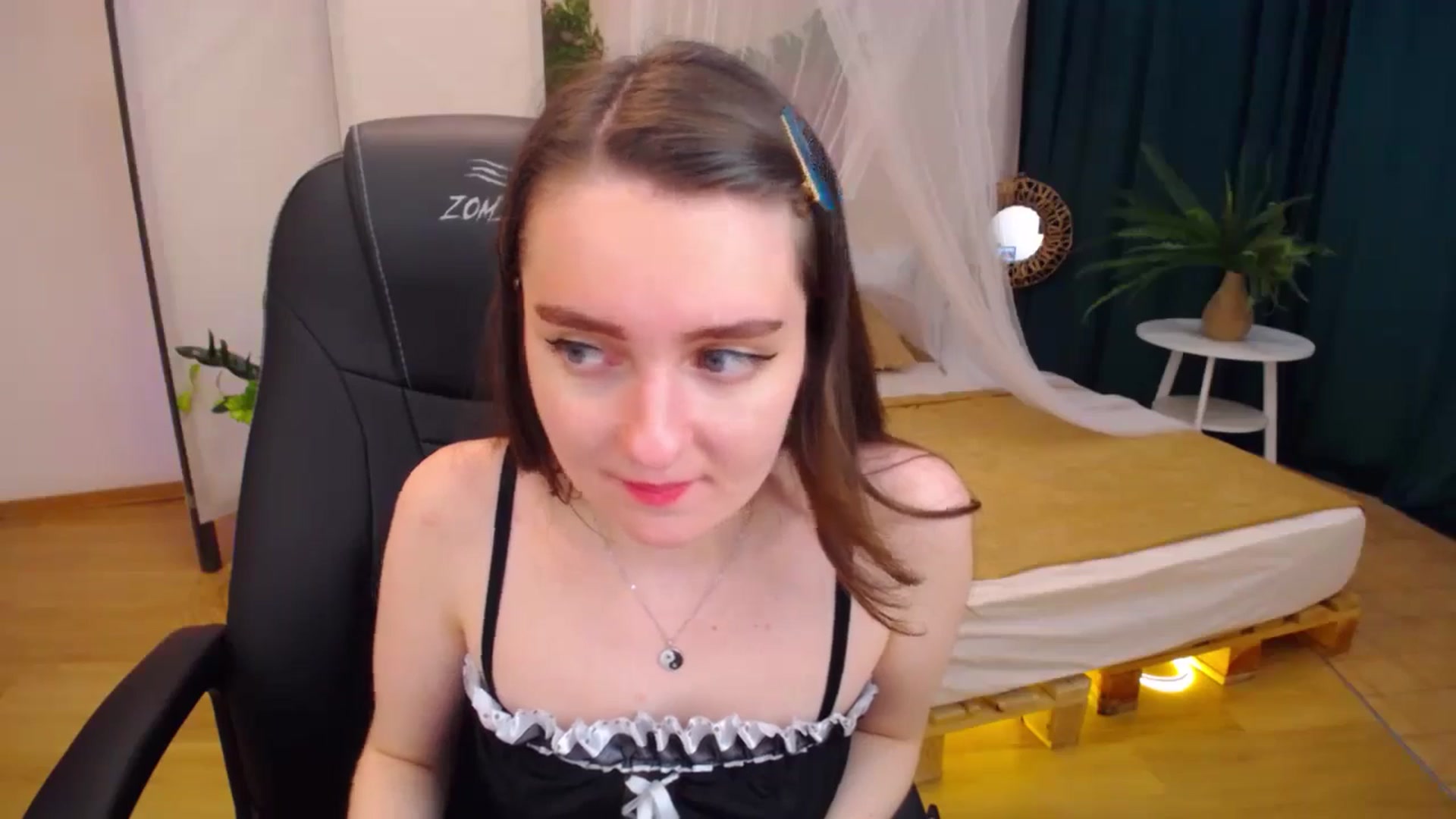 Gallery image thumbnail from Milim_Nava's myfreecams stream on, 08/27/2024, 15:37 image 19 of 20
