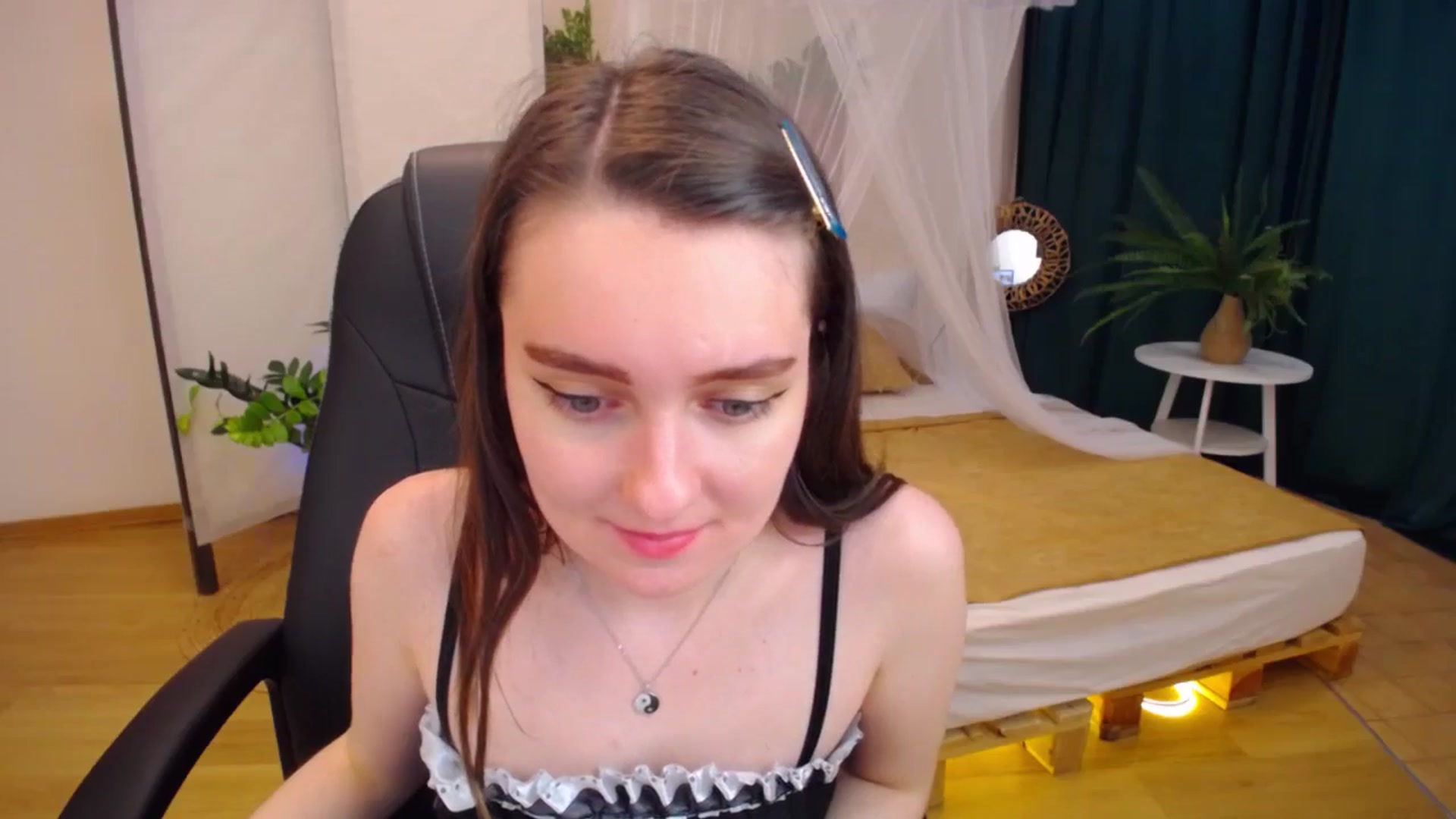 Gallery image thumbnail from Milim_Nava's myfreecams stream on, 08/27/2024, 16:34 image 7 of 20