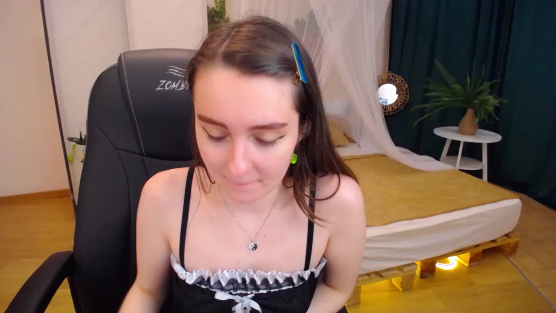 Gallery image thumbnail from Milim_Nava's myfreecams stream on, 08/27/2024, 16:34 image 12 of 20