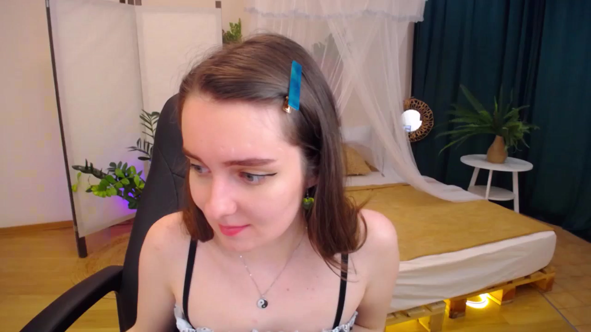 Gallery image thumbnail from Milim_Nava's myfreecams stream on, 08/27/2024, 16:34 image 1 of 20