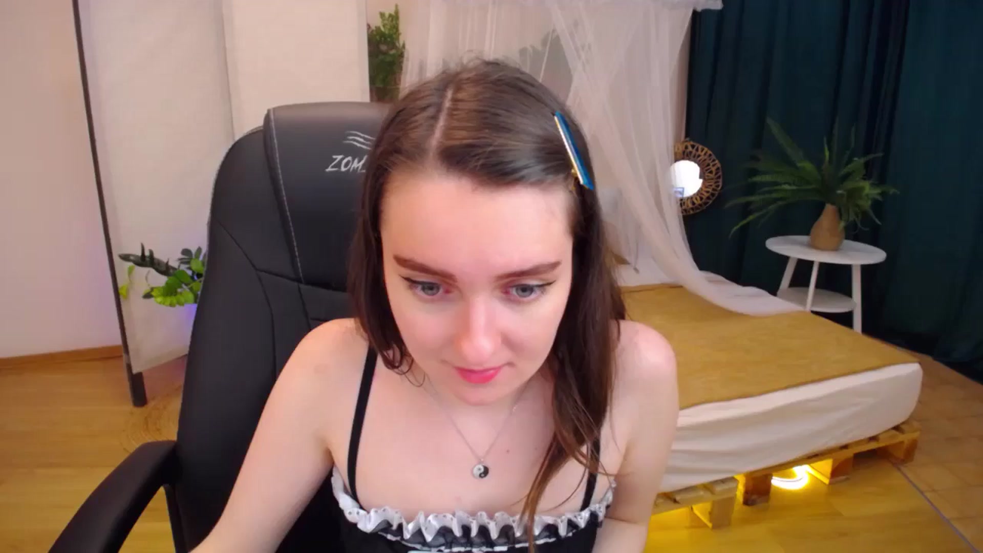 Gallery image thumbnail from Milim_Nava's myfreecams stream on, 08/27/2024, 16:34 image 17 of 20
