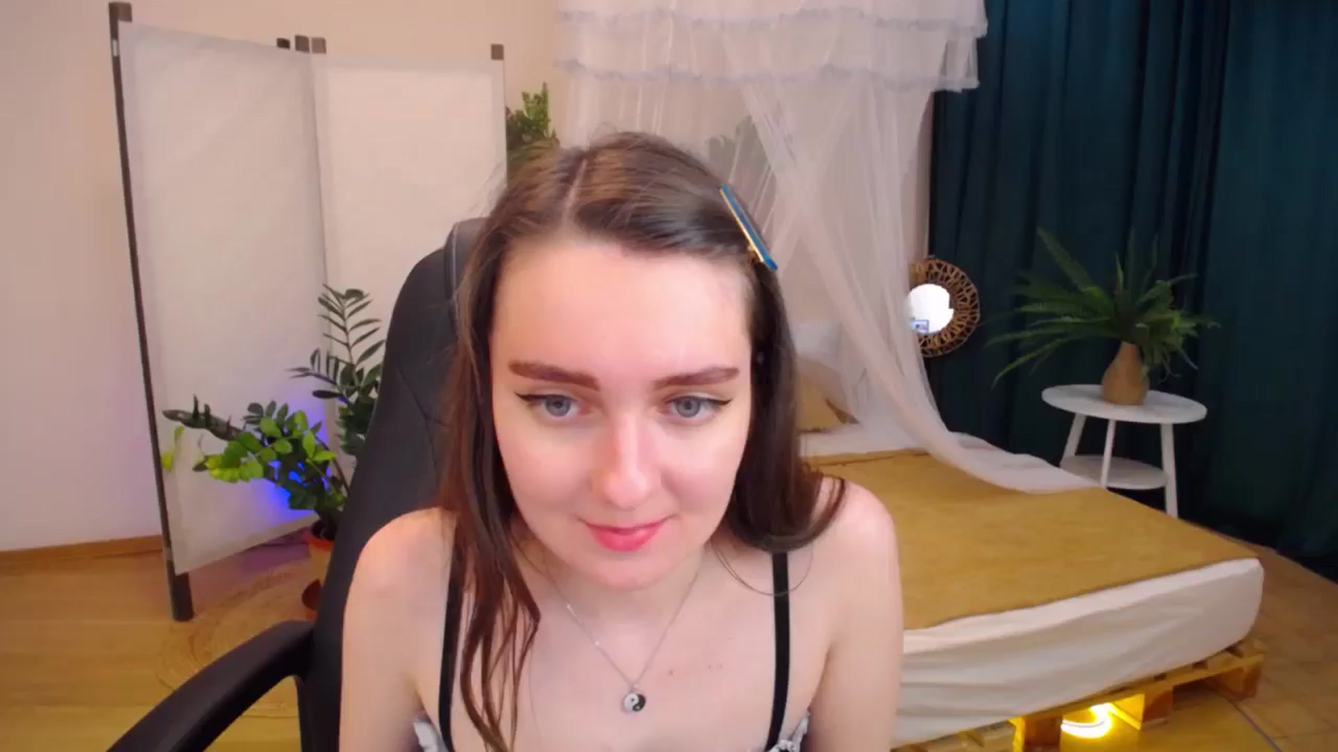 Gallery image thumbnail from Milim_Nava's myfreecams stream on, 08/27/2024, 16:34 image 4 of 20