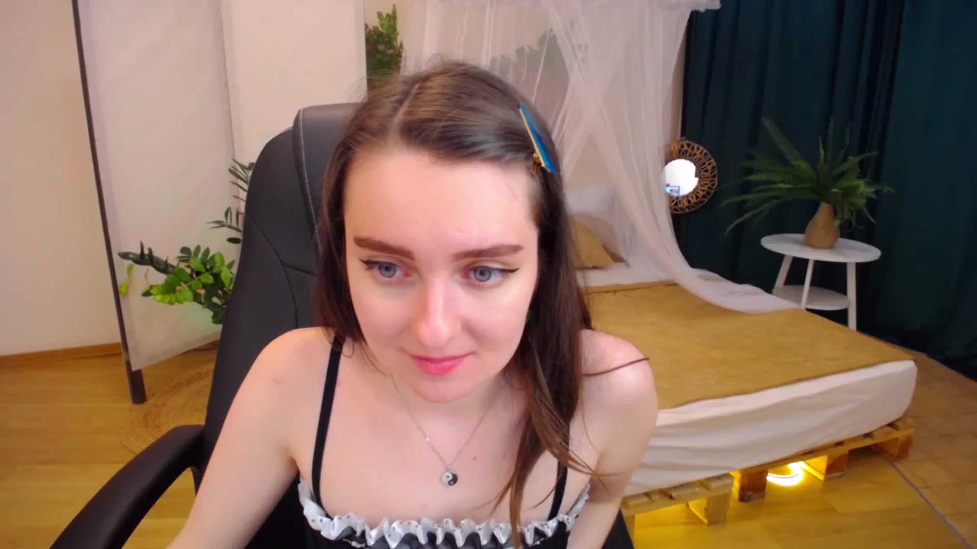 Gallery image thumbnail from Milim_Nava's myfreecams stream on, 08/27/2024, 16:34 image 18 of 20