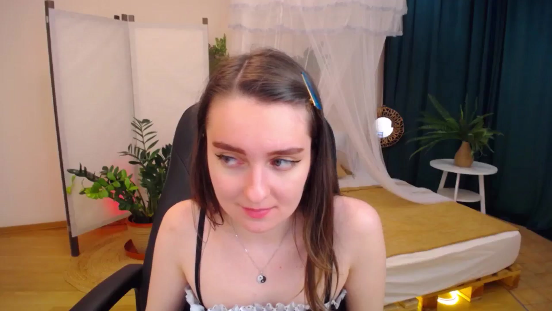 Gallery image thumbnail from Milim_Nava's myfreecams stream on, 08/27/2024, 17:01 image 6 of 20