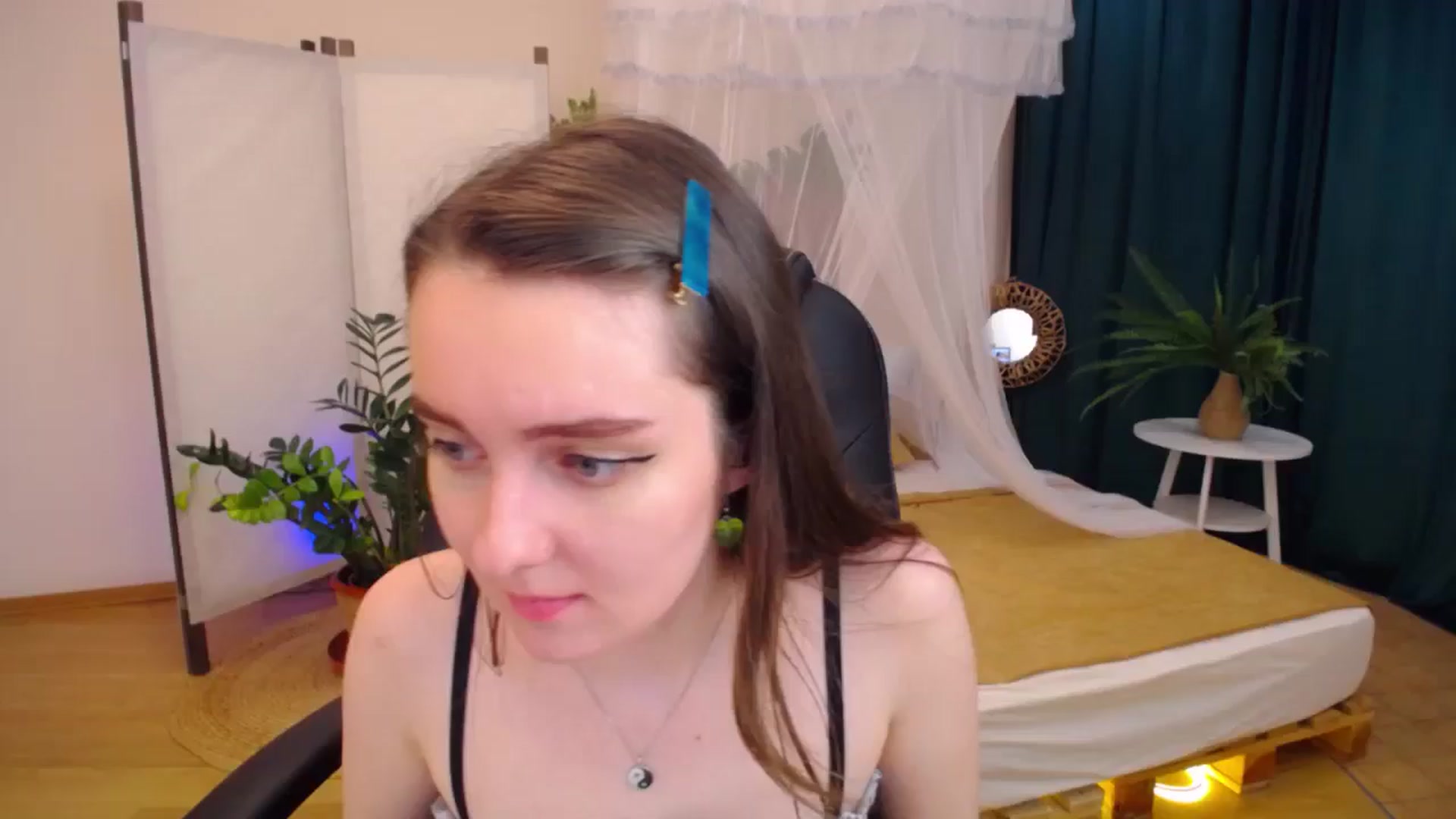 Gallery image thumbnail from Milim_Nava's myfreecams stream on, 08/27/2024, 17:01 image 13 of 20