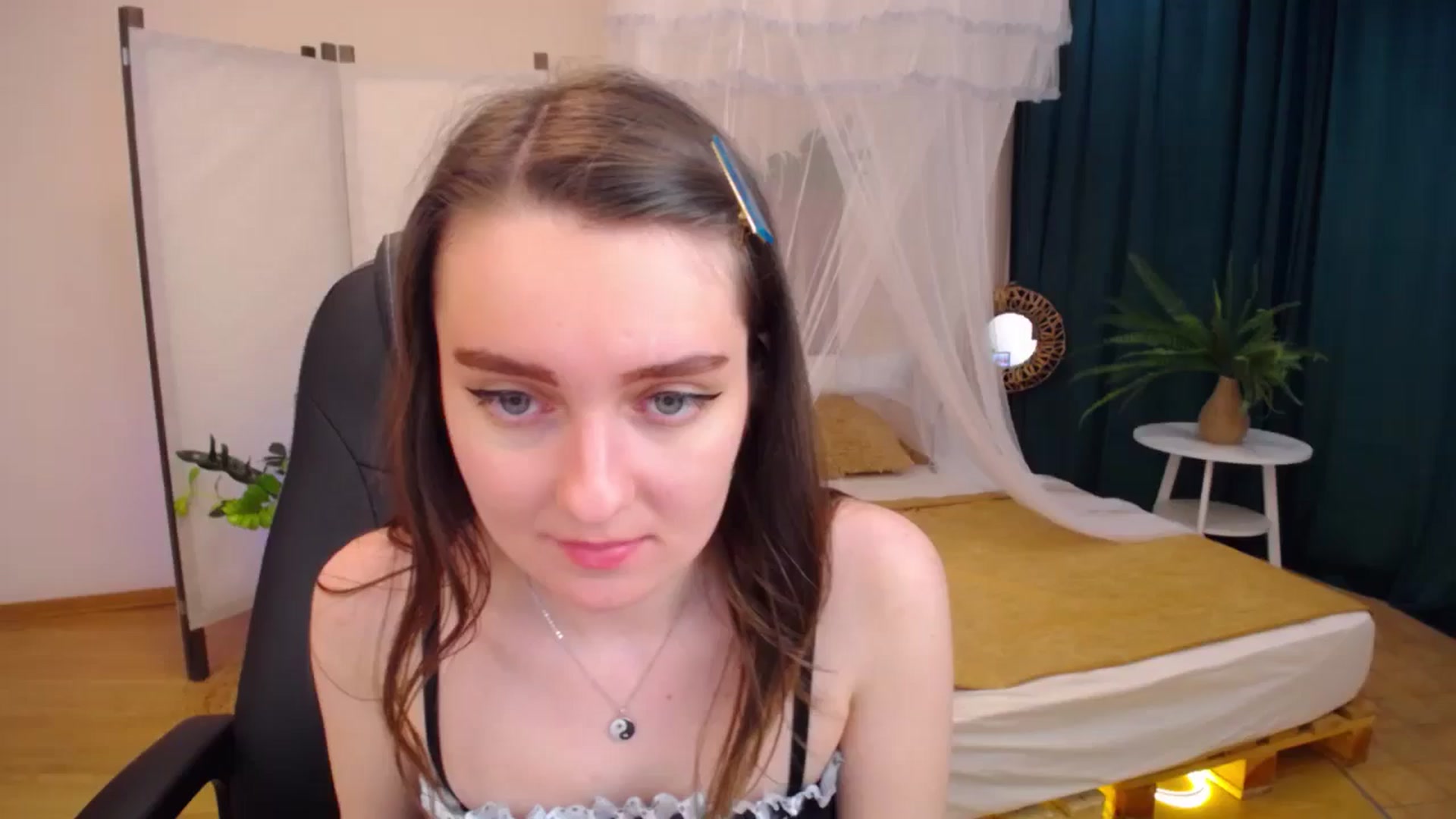 Gallery image thumbnail from Milim_Nava's myfreecams stream on, 08/27/2024, 17:01 image 19 of 20