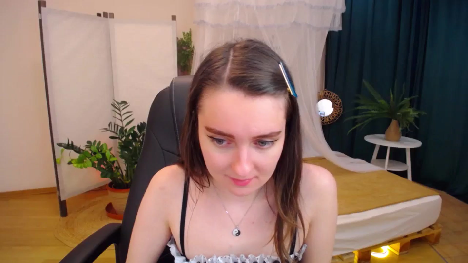 Gallery image thumbnail from Milim_Nava's myfreecams stream on, 08/27/2024, 17:01 image 5 of 20