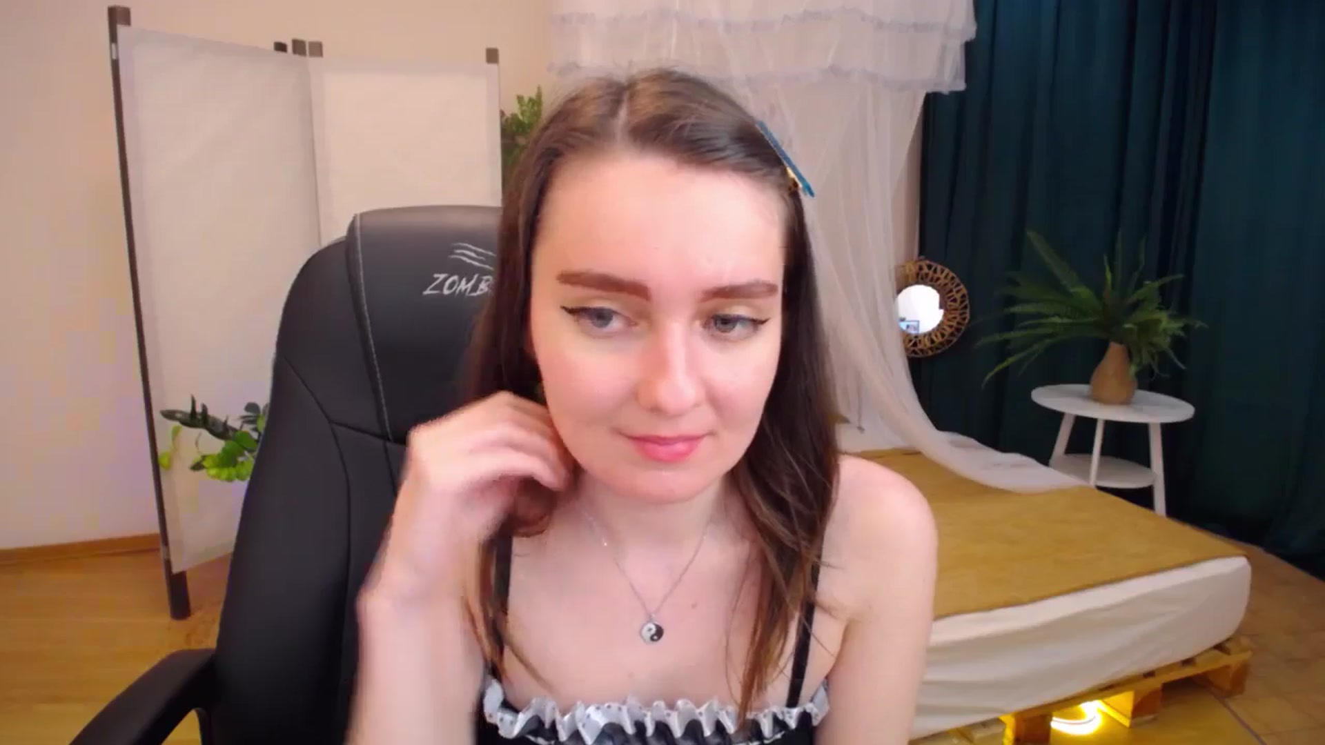 Gallery image thumbnail from Milim_Nava's myfreecams stream on, 08/27/2024, 17:01 image 18 of 20