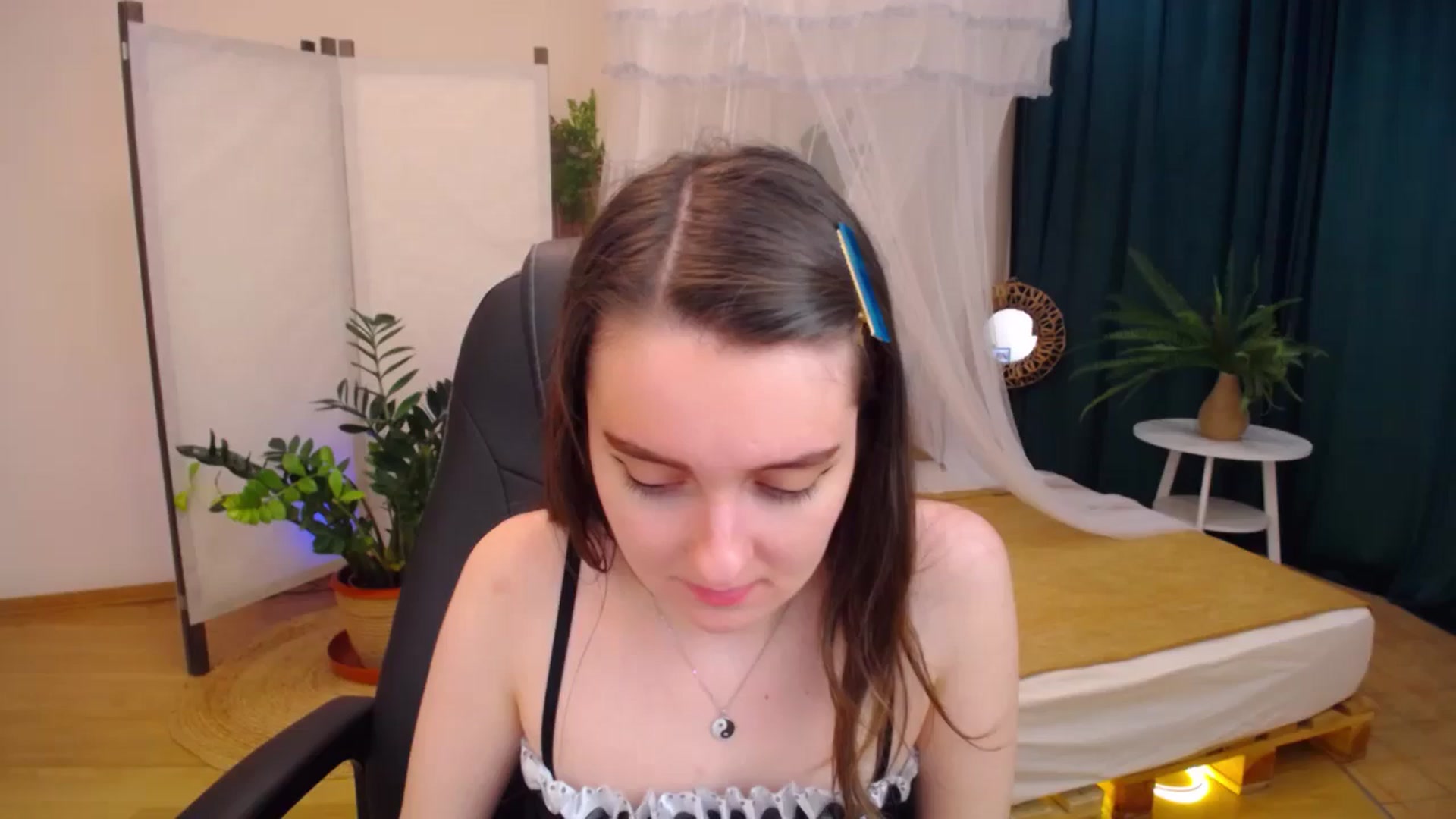 Gallery image thumbnail from Milim_Nava's myfreecams stream on, 08/27/2024, 17:01 image 1 of 20