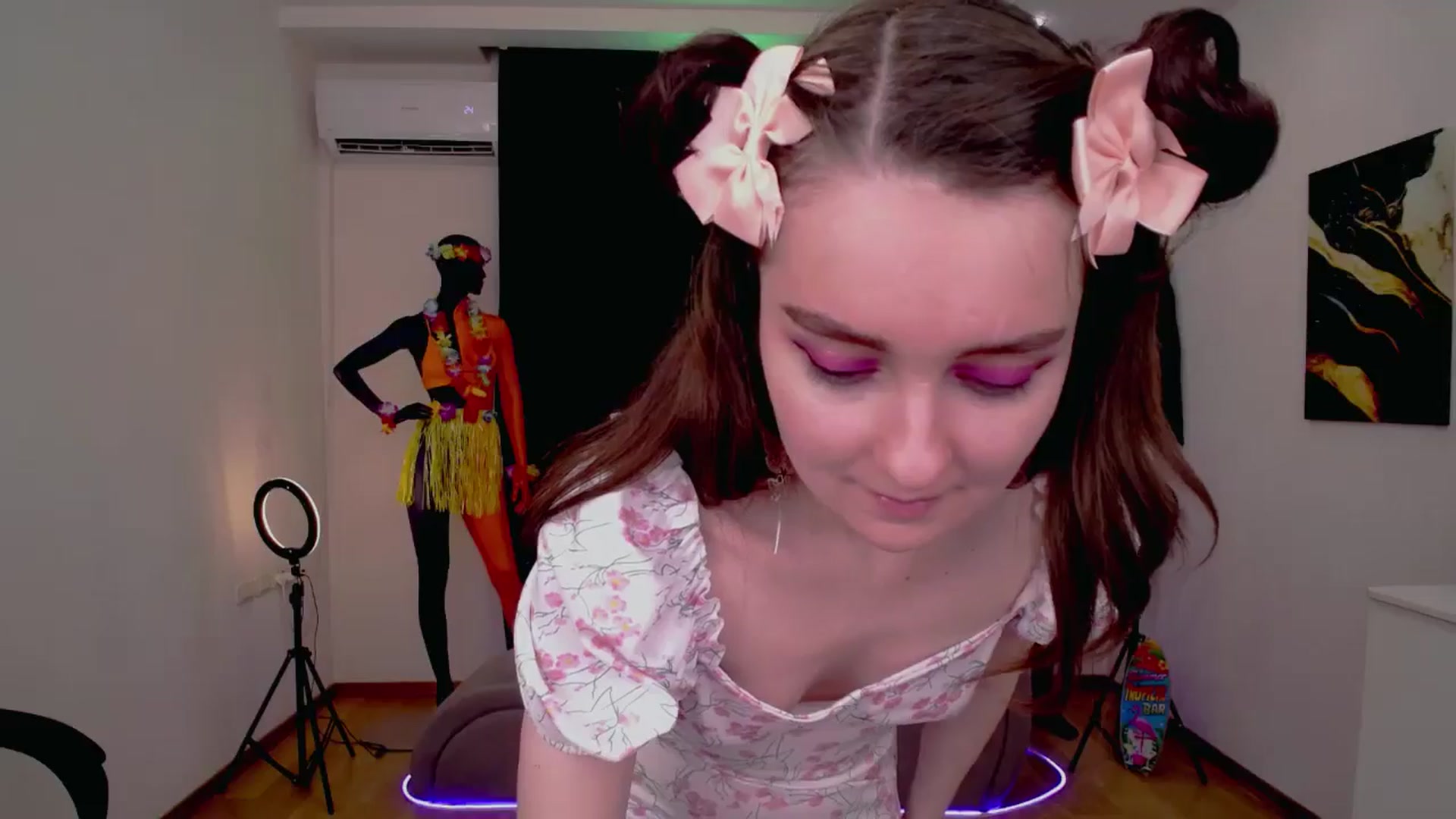 Gallery image thumbnail from Milim_Nava's myfreecams stream on, 08/28/2024, 12:11 image 20 of 20