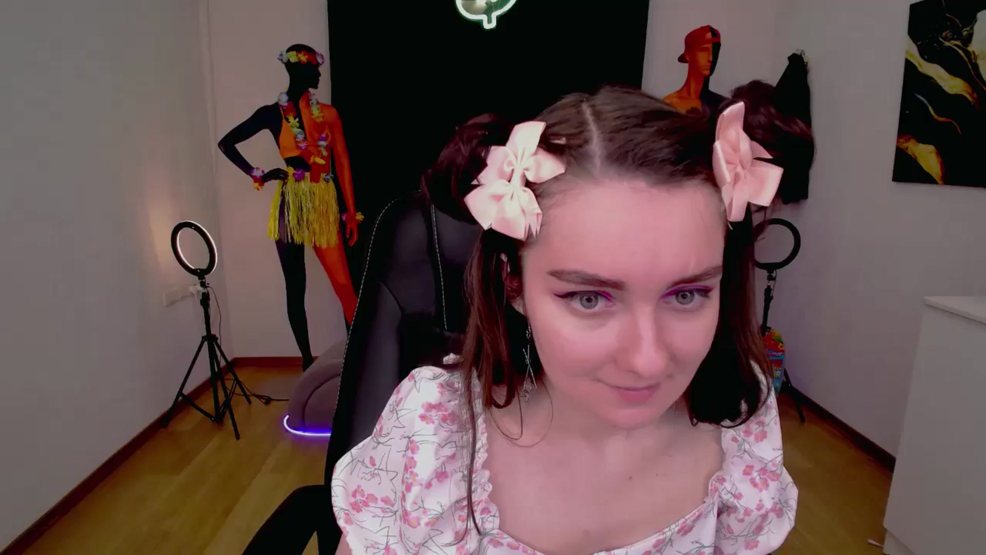 Gallery image thumbnail from Milim_Nava's myfreecams stream on, 08/28/2024, 12:11 image 12 of 20