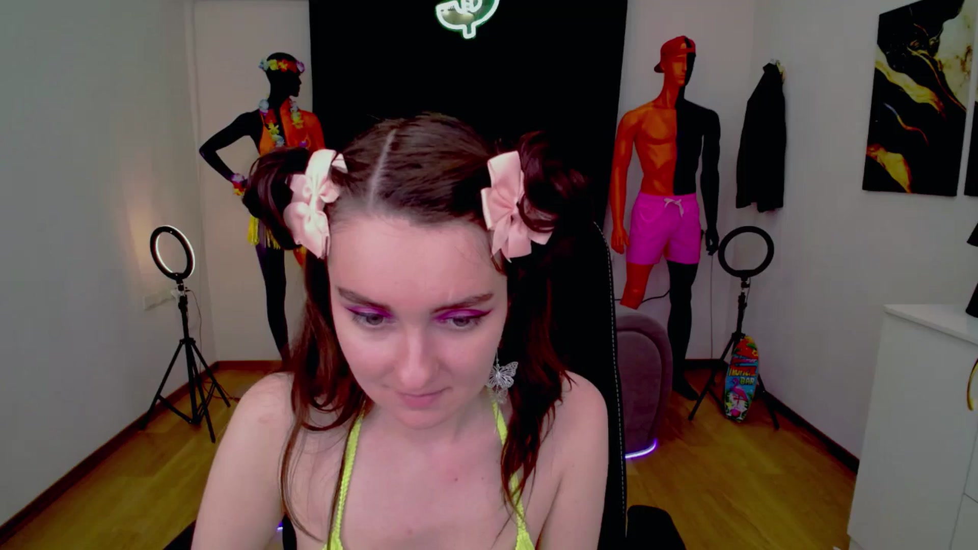 Gallery image thumbnail from Milim_Nava's myfreecams stream on, 08/28/2024, 15:14 image 12 of 20